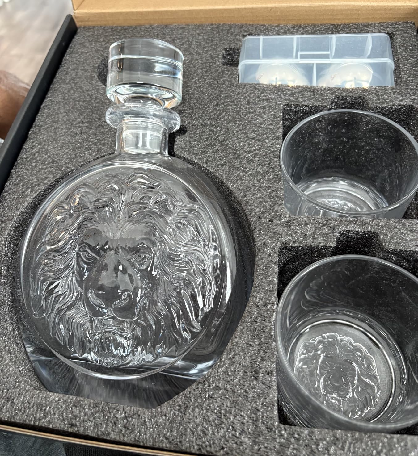 Engraved Lion Whiskey Decanter Set Gift for Men, Including 2 Lion-Engraved Shot Glasses & 2 Whiskey Ice Balls, Unique Christmas Birthday Gifts for Men Dad Husband, Cool Whiskey Set for Husband Brother customer photo 2