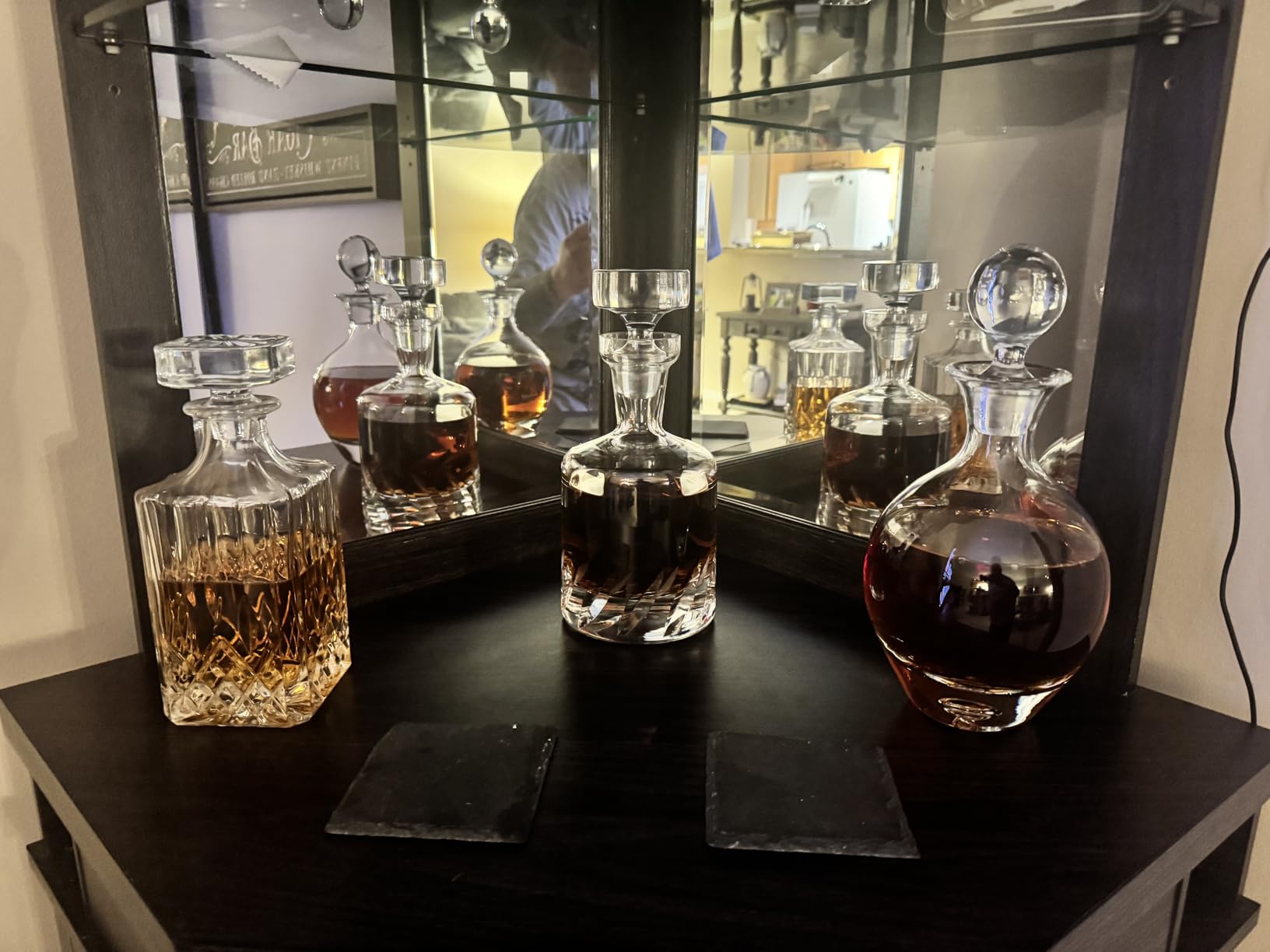 Large Wine Decanter | Hand-Crafted in Europe | 66 FL Oz | Crystal Ground Stopper | Wide Base for Optimal Aeration | 100% Lead-Free Crystal | Handblown | Gift-Boxed customer photo 1