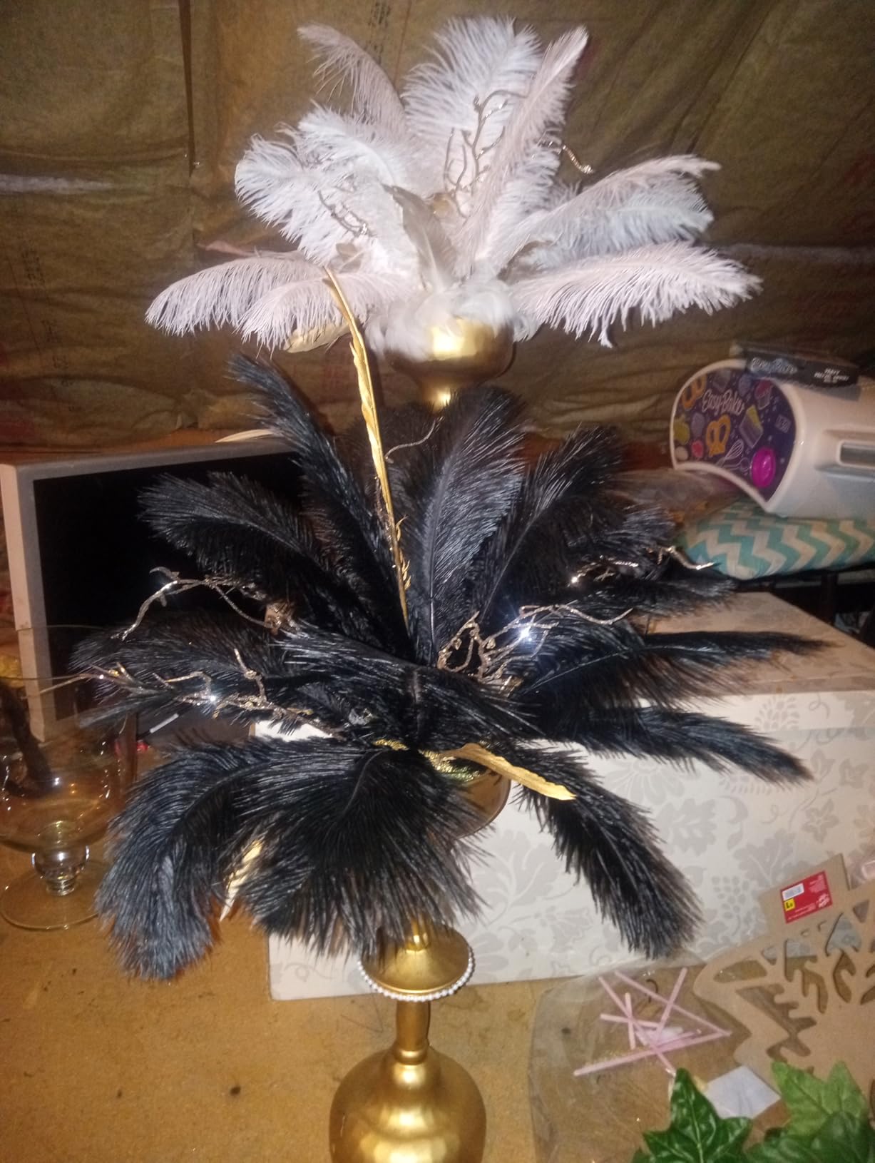 Lamar 20Pcs 8-10'' Black and Gold Ostrich Feathers - 1920s Style Gatsby Party Decorations, Masquerade Party Centerpieces, Great Gatsby Decor, Wedding, Party Supplies customer photo 1
