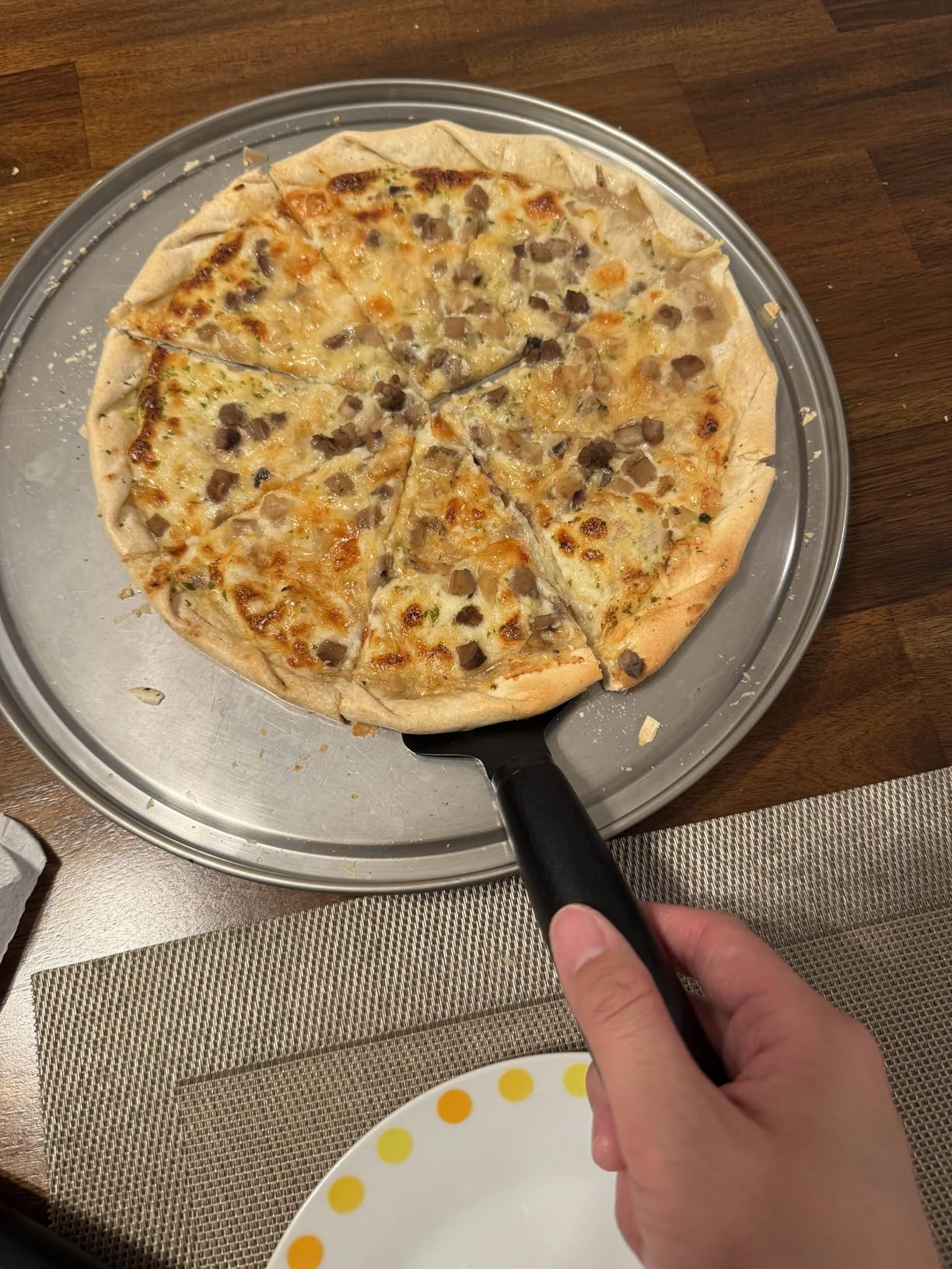 Pizza Cutter and Server Set - 9.25 Inch Sharp Stainless Steel Blade (430) with Finger Guard & Non-Slip Handle - Dishwasher Safe Pizza Slicer for Crusts and Pies customer photo 1