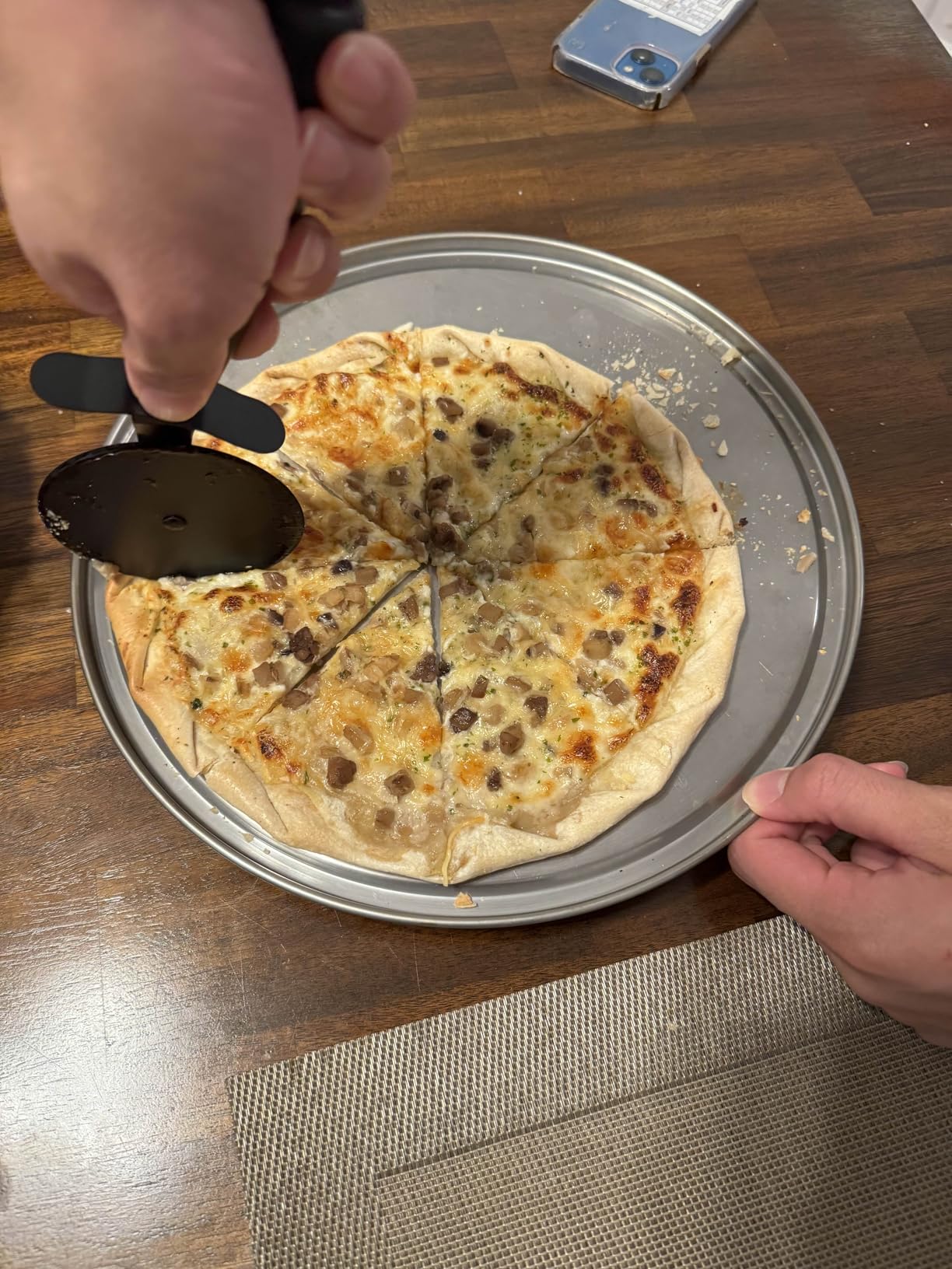 Pizza Cutter and Server Set - 9.25 Inch Sharp Stainless Steel Blade (430) with Finger Guard & Non-Slip Handle - Dishwasher Safe Pizza Slicer for Crusts and Pies customer photo 2
