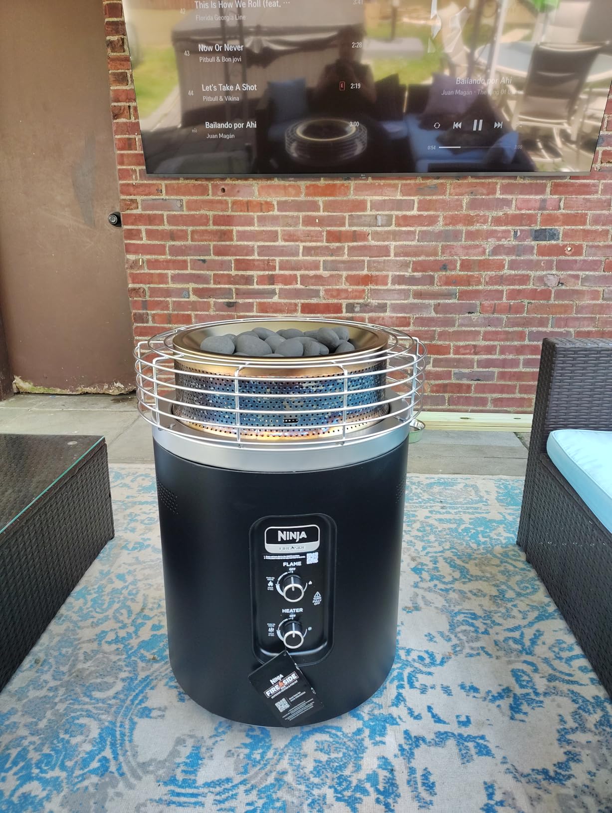 Ninja Fireside360 Outdoor Heater and Fire Pit | 3 Modes with Flame and Heat Settings | Portable Smokeless Propane Design for Patio Deck and Camping | 80,000 BTU | Black | OF101BK customer photo 2
