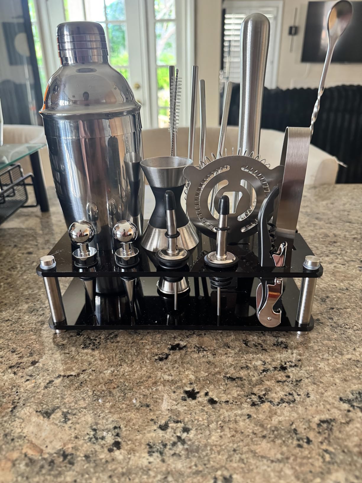 Cocktail Shaker Set, 18-Piece Bartender Kit with Acrylic Stand, 18/8 Stainless Steel Bar Set with Martini Shaker, Jigger, Muddler & Recipe Book for Home Bar customer photo 1