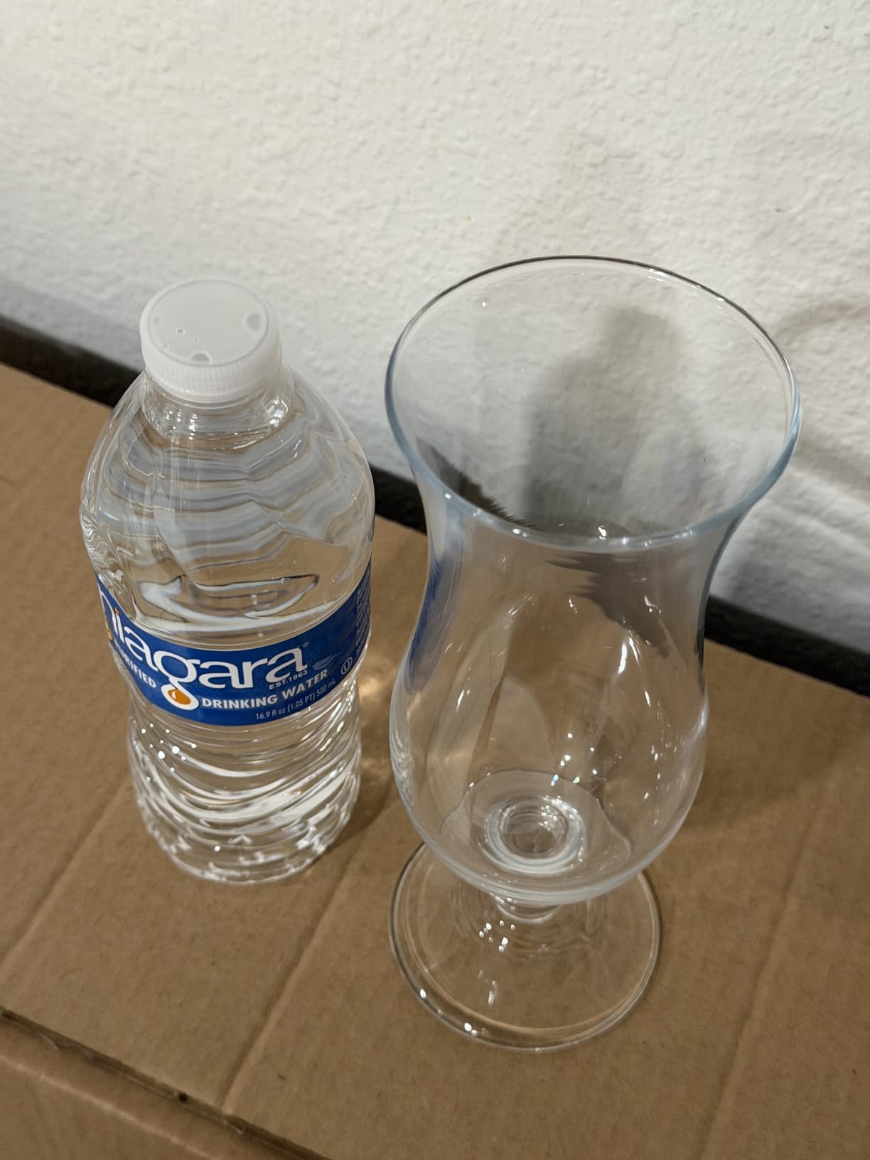 8 Pack Hurricane Glass, 13.5 oz Pina Colada Glasses, Cocktails Glasses Set, Clear Tulip Drinking Cups for Juices, Cocktails, Full-Bodied Beer, Tropical Drinks, Sangria, Mojito, Milkshake customer photo 1