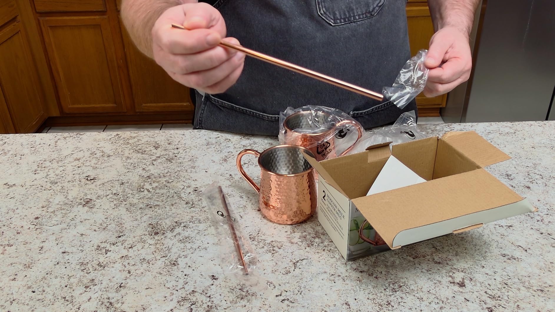 KITESSENSU Moscow Mule Mugs Set of 2 | 18 oz Hammered Copper Mule Mugs with Straws Keep Cocktails Well-Chilled, Copper Cups for Drinking Cocktails, 18/8 Stainless Steel Lined & Dishwasher Safe Barware customer photo 2