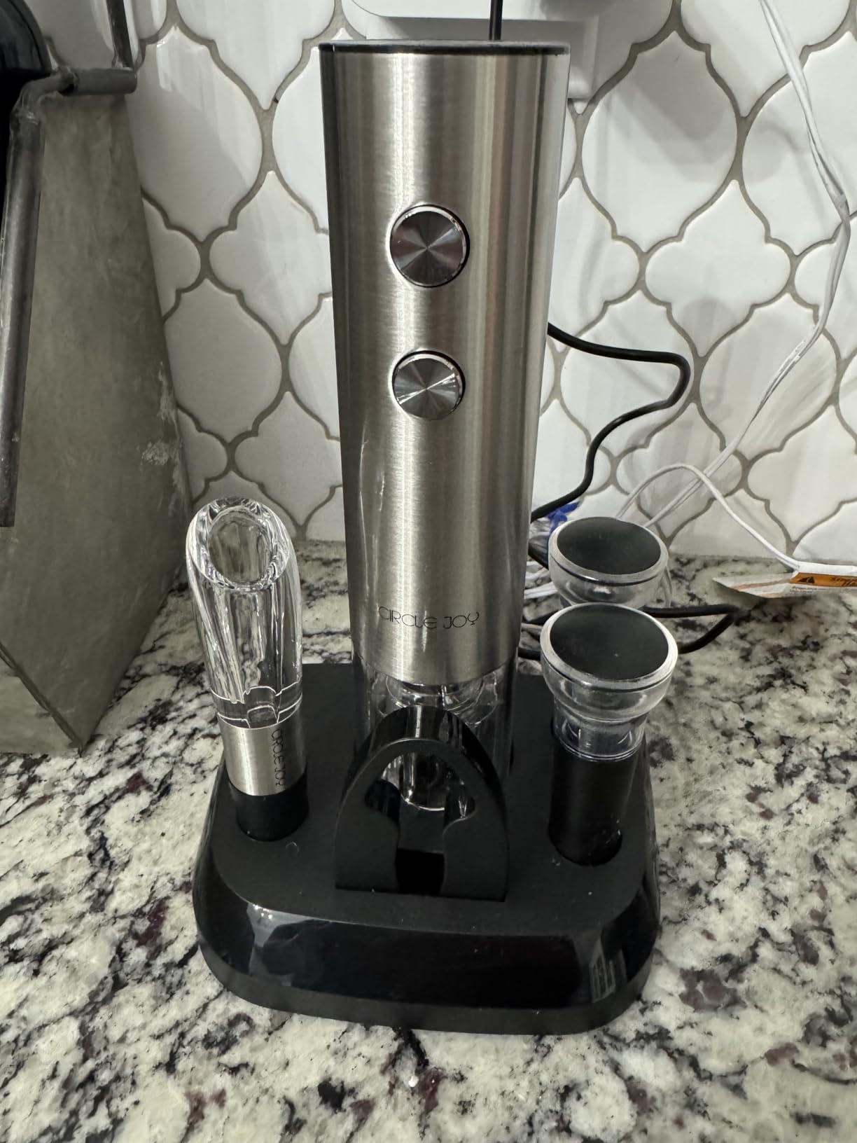 CIRCLE JOY Electric Wine Opener Stainless Steel Rechargeable Automatic Wine Bottle Opener Set 7-in-1 Wine Gifts for Wine Lovers with Charging Base, Foil Cutter, Wine Aerator Pourer & 2 Vacuum Stoppers customer photo 1