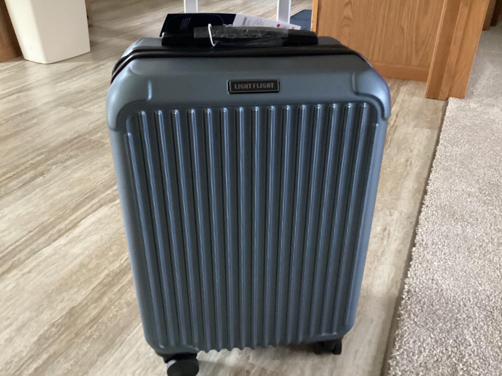 Carry On Luggage 22x14x9 Airline Approved, Durable Hard Shell Carry On Suitcases with Wheels, Expandable Hardside Lightweight Travel Luggage with TSA Lock, Royal Blue customer photo 2