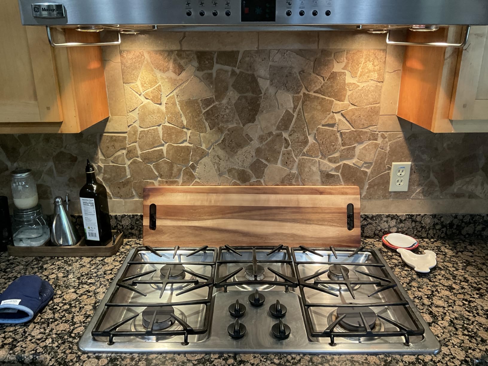 Large Charcuterie Board - Featuring Built-In Side Handles, 32