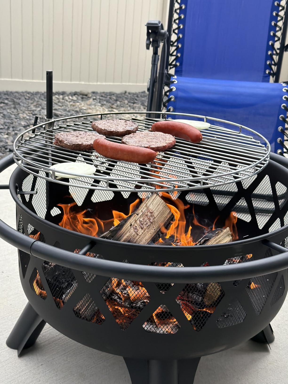 BALI OUTDOORS Outdoor Fire Pit for Wood, Portable Fire Pits with Grill and Spark Screens customer photo 1