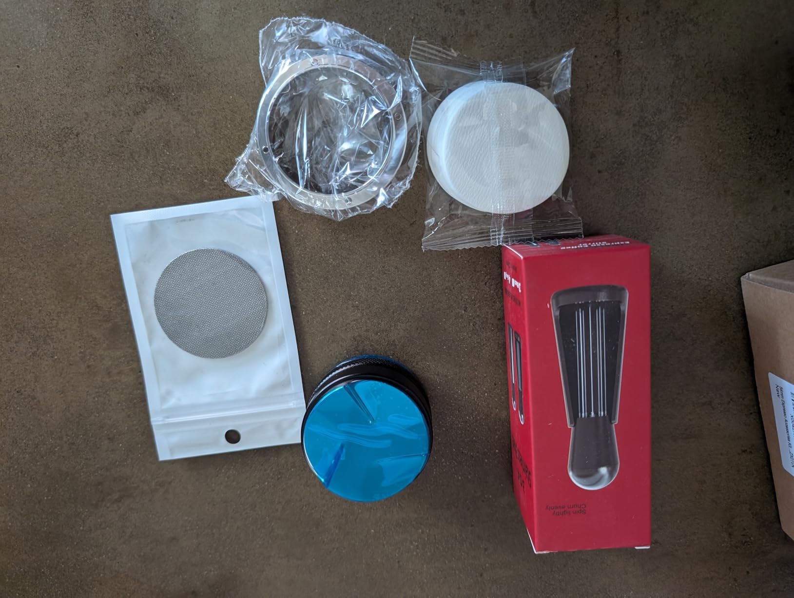 54mm Espresso Accessories Kit Fits Breville Espresso Machines and Portafilters, Espresso Tamper Tool Kit with Dual Head Tamper & Distributor, WDT Tool, Dosing Funnel, Puck Screen, Filter Papers customer photo 2