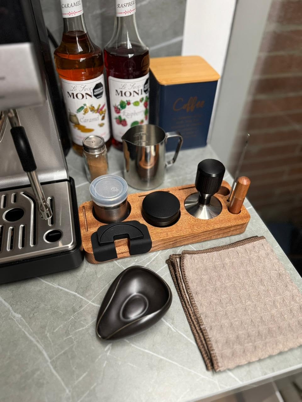28PCS Espresso Accessories Kit, 51mm Espresso Tamper Tools, Espresso Machine Accessories Set with Wood Station, Distributor, WDT Tool, Puck Screen, Dosing Funnel, Powder Shaker, Latte Pen & Stencils customer photo 1