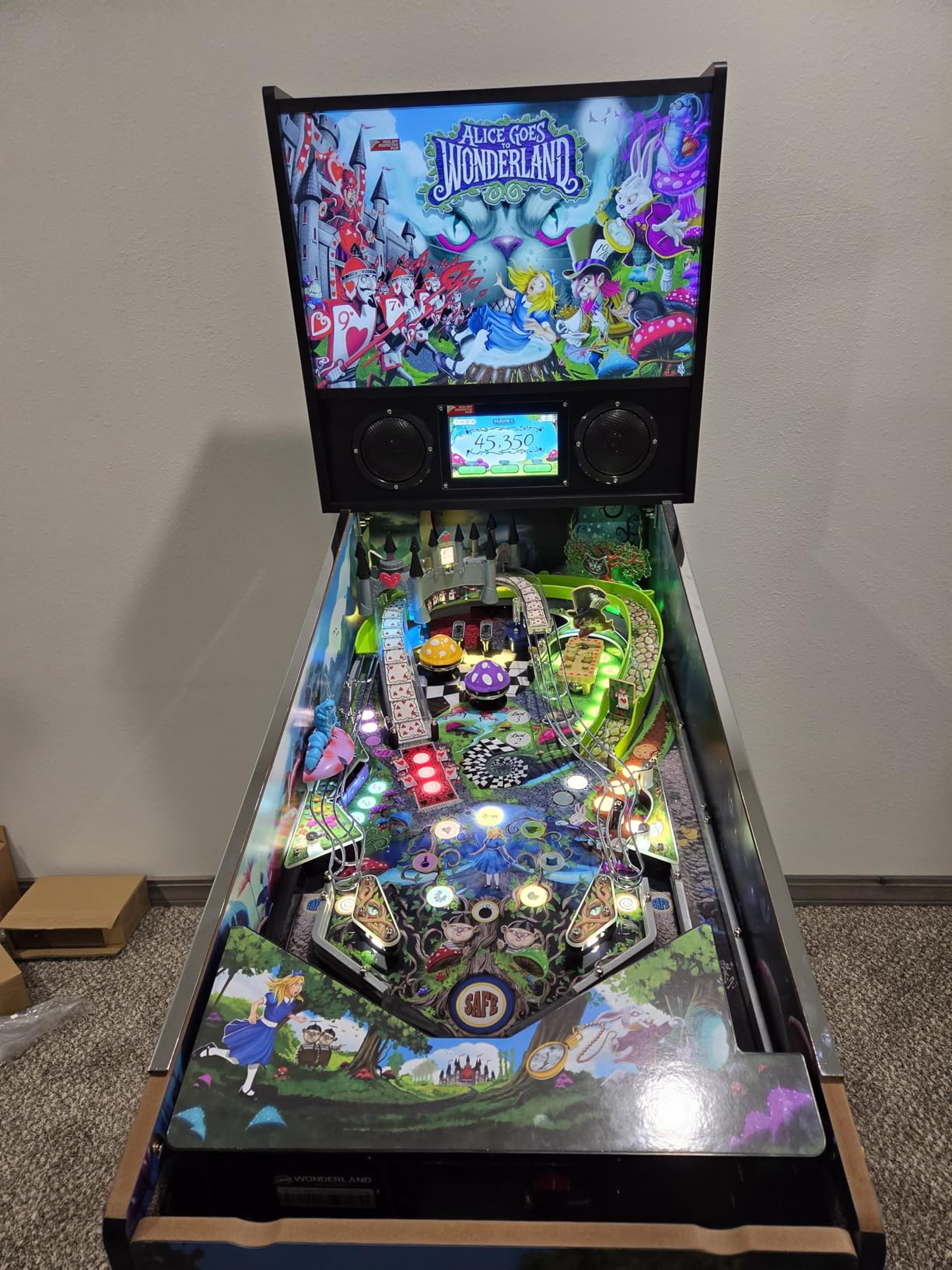 Alice Goes to Wonderland Pinball Machine with LED Lighting customer photo 2