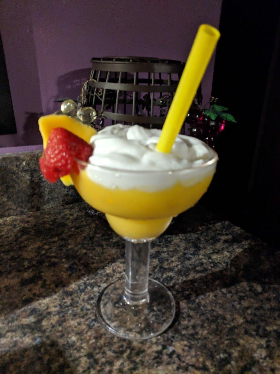 ICO 0.5 L (1 Pint) Professional Stainless Steel Whipped Cream Dispenser for Homemade Whipping Cream, Whipped Cream Dispenser for Desserts, Dips, Sauces, and Infused Oils & Liquors customer photo 2