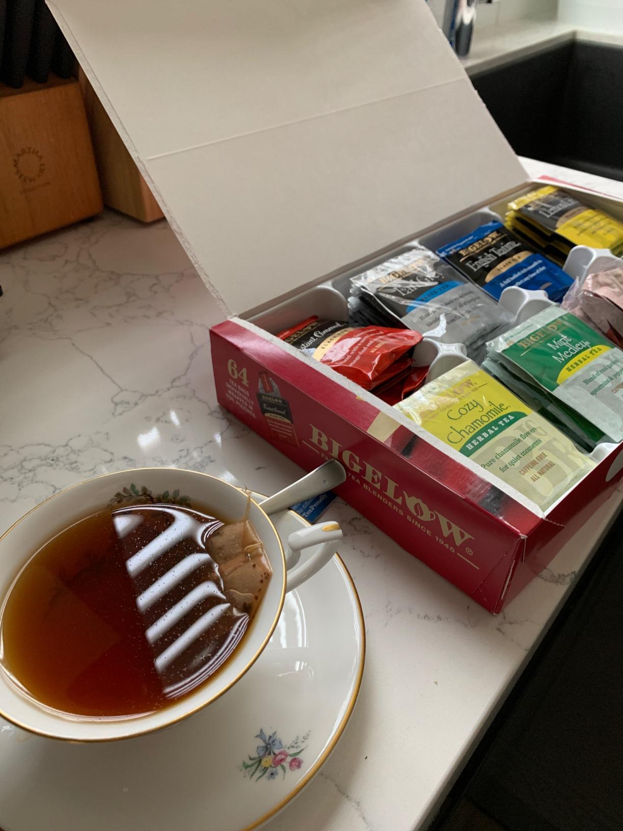 Bigelow Tea Assortment, Green, Black, and Herbal Teas with English Teatime, Constant Comment, Lemon Lift, Earl Grey, Green, Cozy Chamomile, Orange Spice, Mint Medley, 64 Tea Bags (Pack of 1) customer photo 2