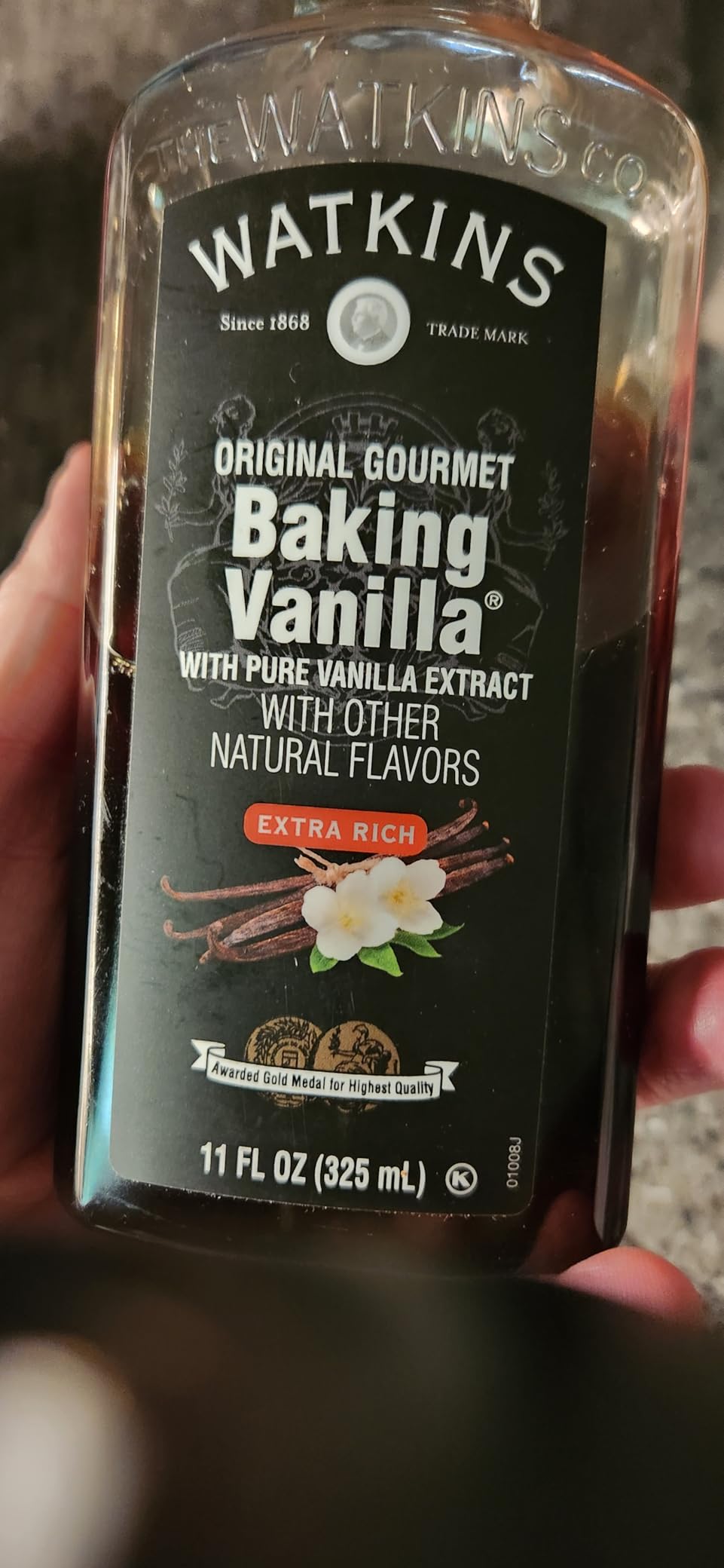 Watkins All Natural Original Gourmet Baking Vanilla, with Pure Vanilla Extract, 11 Fl Oz customer photo 2