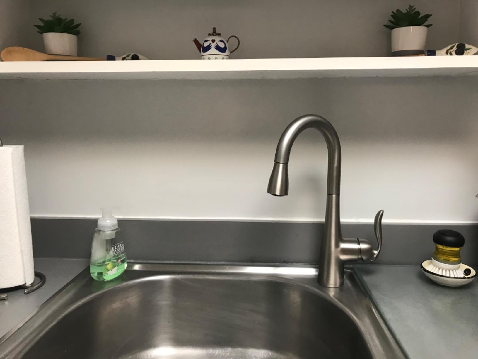 Moen Arbor Spot Resist Stainless One-Handle Pulldown Bar Faucet Featuring Reflex, Single Hole Kitchen Sink Faucet, 5995SRS customer photo 2