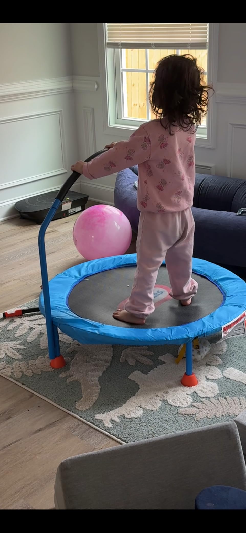 Little Tikes 3' Trampoline (Amazon Exclusive) customer photo 2