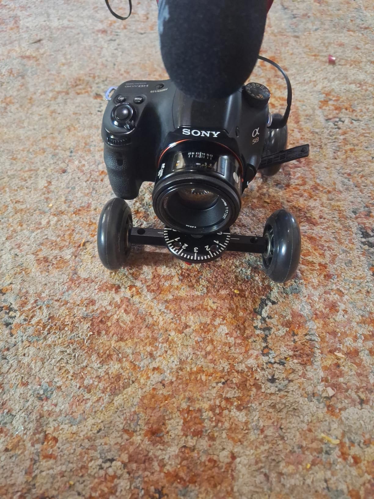 Vidpro SK-22 Professional Skater Dolly - Rolling Slider for DSLR Cameras & Camcorders, 25 Lbs Capacity, Smooth Rubber Wheels, 7 Mounting Points customer photo 2