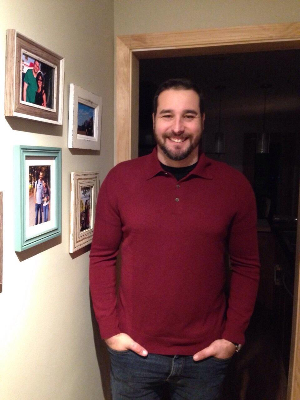 Cashmere Boutique 100% Pure Cashmere Polo Pullover Sweater for Men - Polo Neck, Long Sleeve, Lightweight, Soft & Warm Sweater customer photo 1