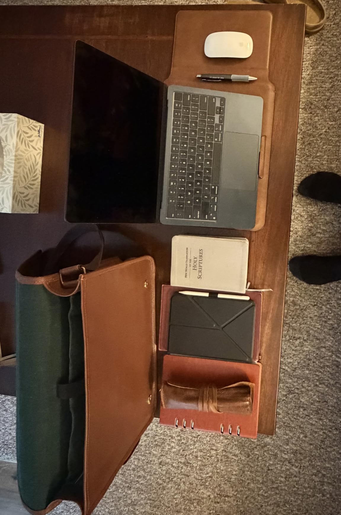 RUSTIC TOWN 15 inch Vintage Crossbody Full Grain Leather Laptop Messenger Bag customer photo 2
