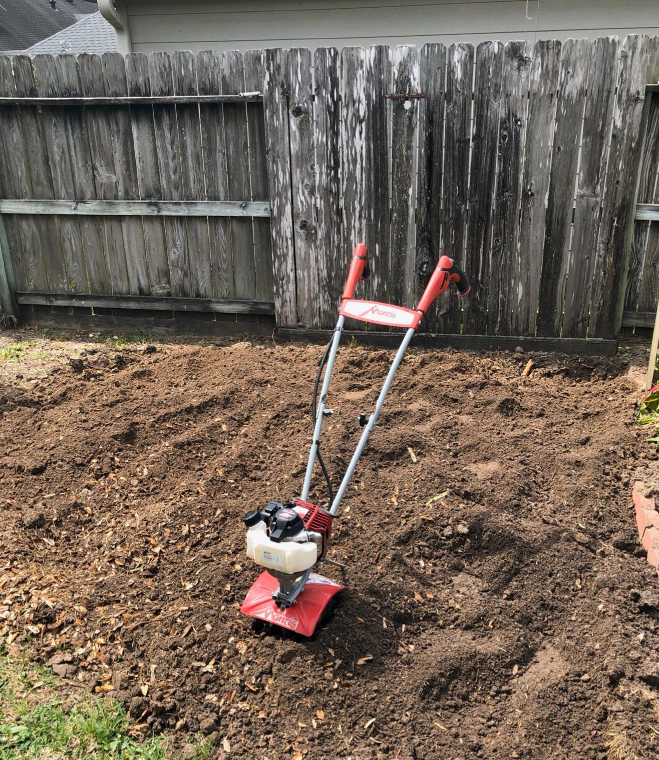 Mantis 7940 4-Cycle Tiller Cultivator Powered by Honda - Lightweight, Powerful and Compact - No Fuel Mix, Sure-Grip Handles customer photo 1