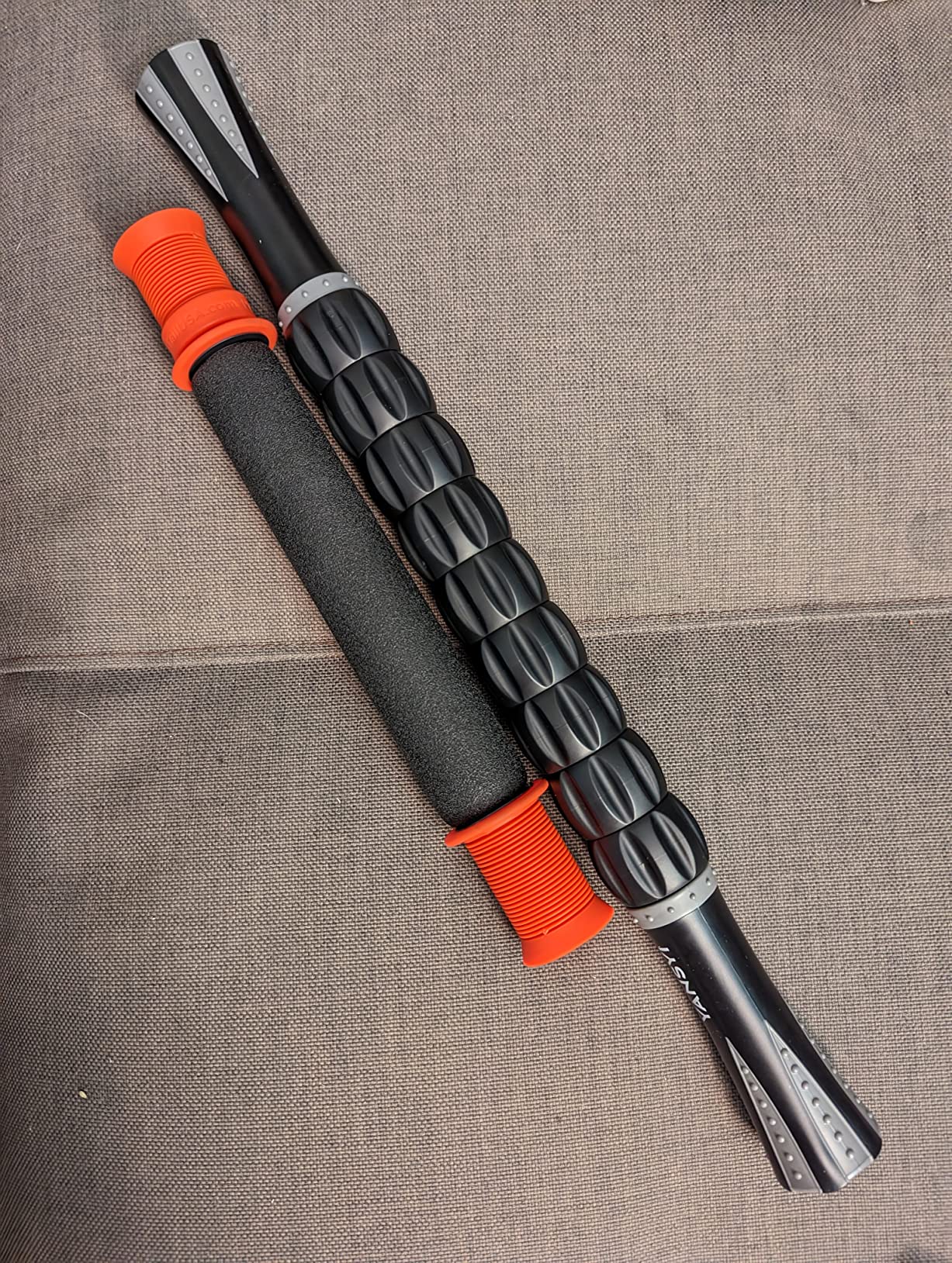 Tiger Tail 18in Massage Stick Portable Roller, Handheld, Deep Tissue Foam Roller, Body Massage and Myofascial Release Tool for Legs, Neck, Calves, Thighs, Shins & Back, The Original 18, Made in USA customer photo 2