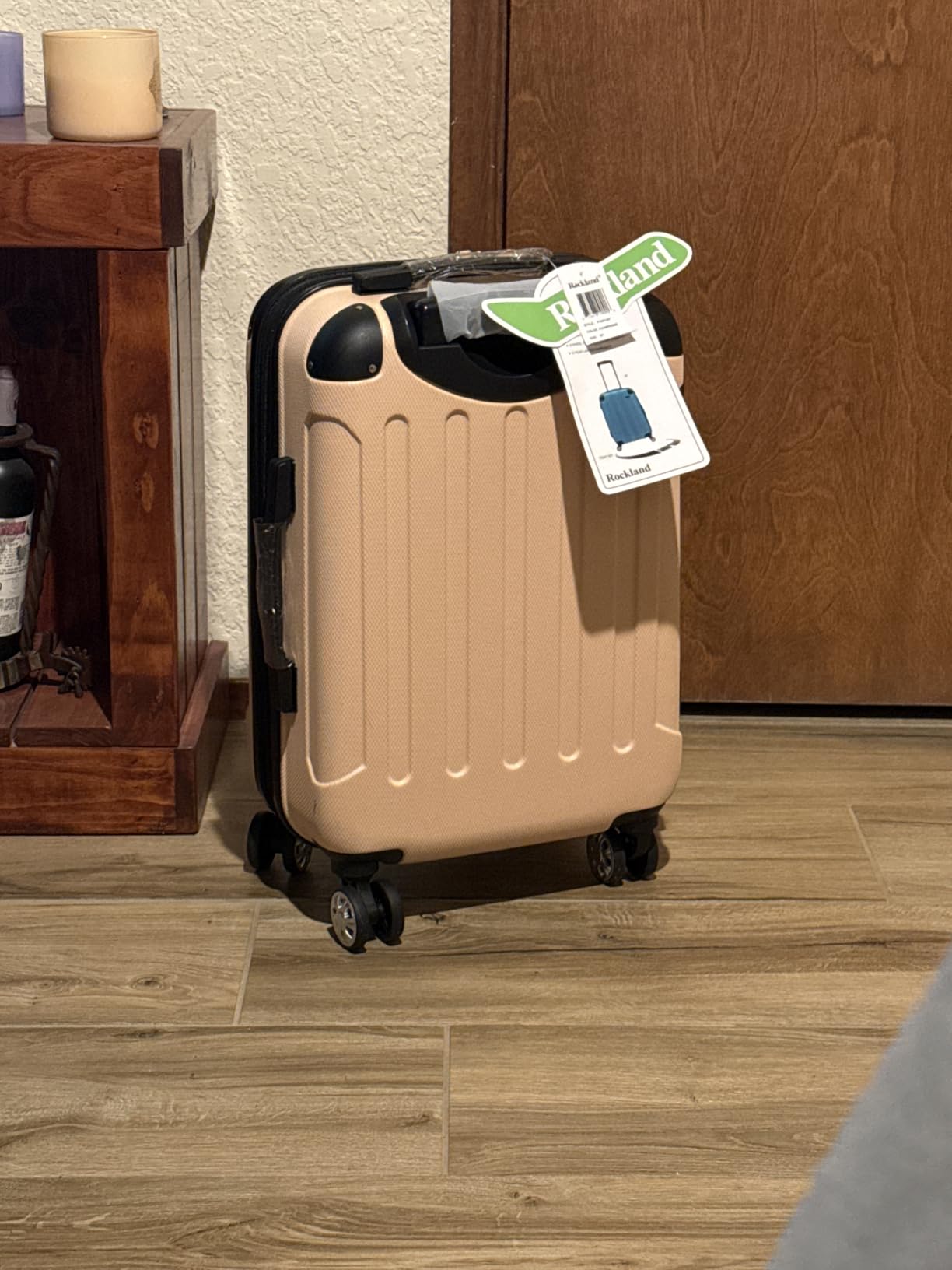 Rockland London Hardside Spinner Wheel Luggage, Charcoal, 3-Piece Set (20/24/28) customer photo 1