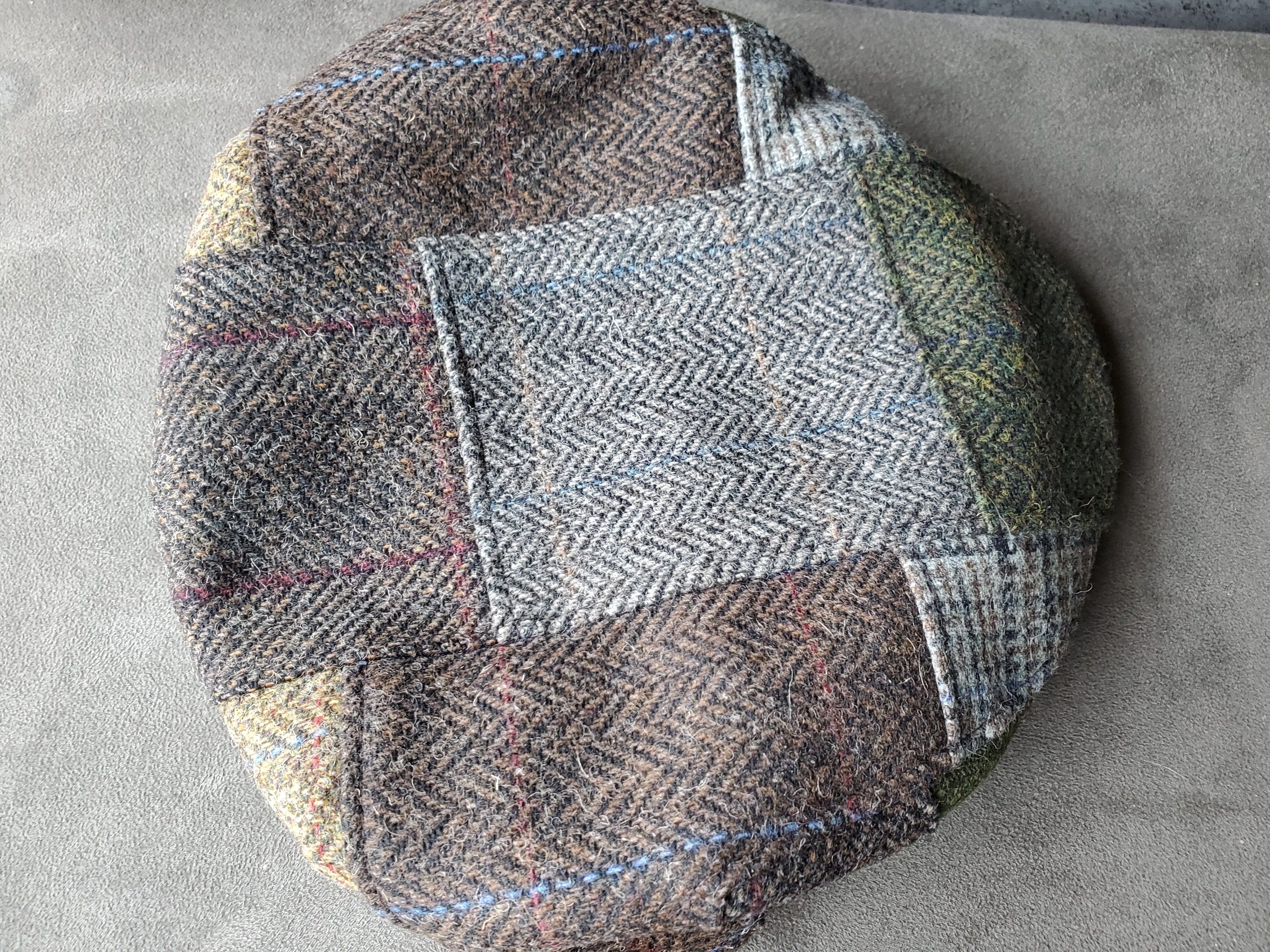 Irish Trinity Donegal Tweed Flat Cap, 100% Wool, Quilted Interior, Made in Ireland customer photo 2