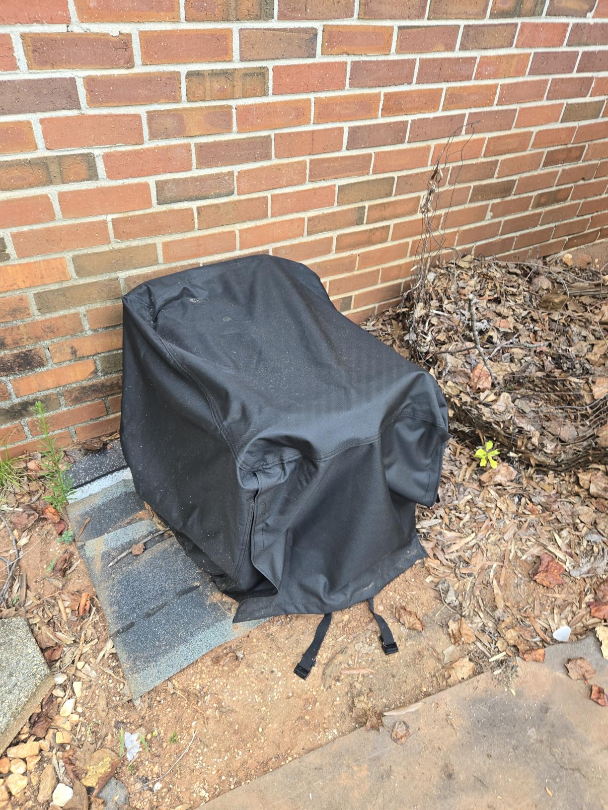 Porch Shield Waterproof Universal Generator Cover 38 x 28 x 30 inch - for Most Generators 5500-15000 Watt, Black customer photo 2