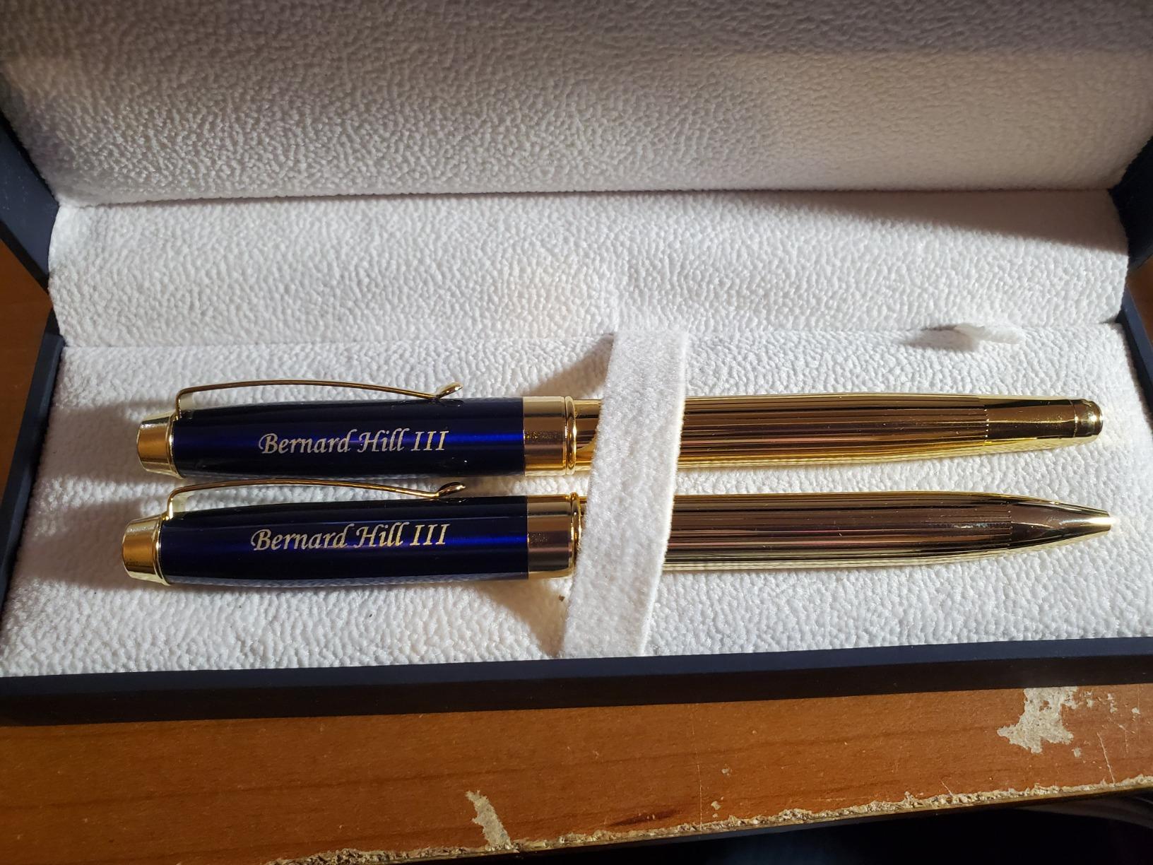 Braxton Engraved Ballpoint and Rollerball Set, Green Lacquer with 18K Gold, Parker G2 and Waterman Refill Compatible, Gift for Graduation, Career Advancement, Retirement, Gift Case Included customer photo 2