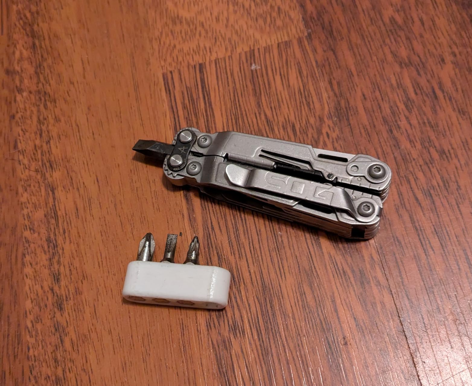 SOG PowerPint Mini Compact Stainless Steel Multi-Tool | 18 Lightweight Specialty Tools & SOG Multitool Pliers Pocket Knife, Stone Wash customer photo 1