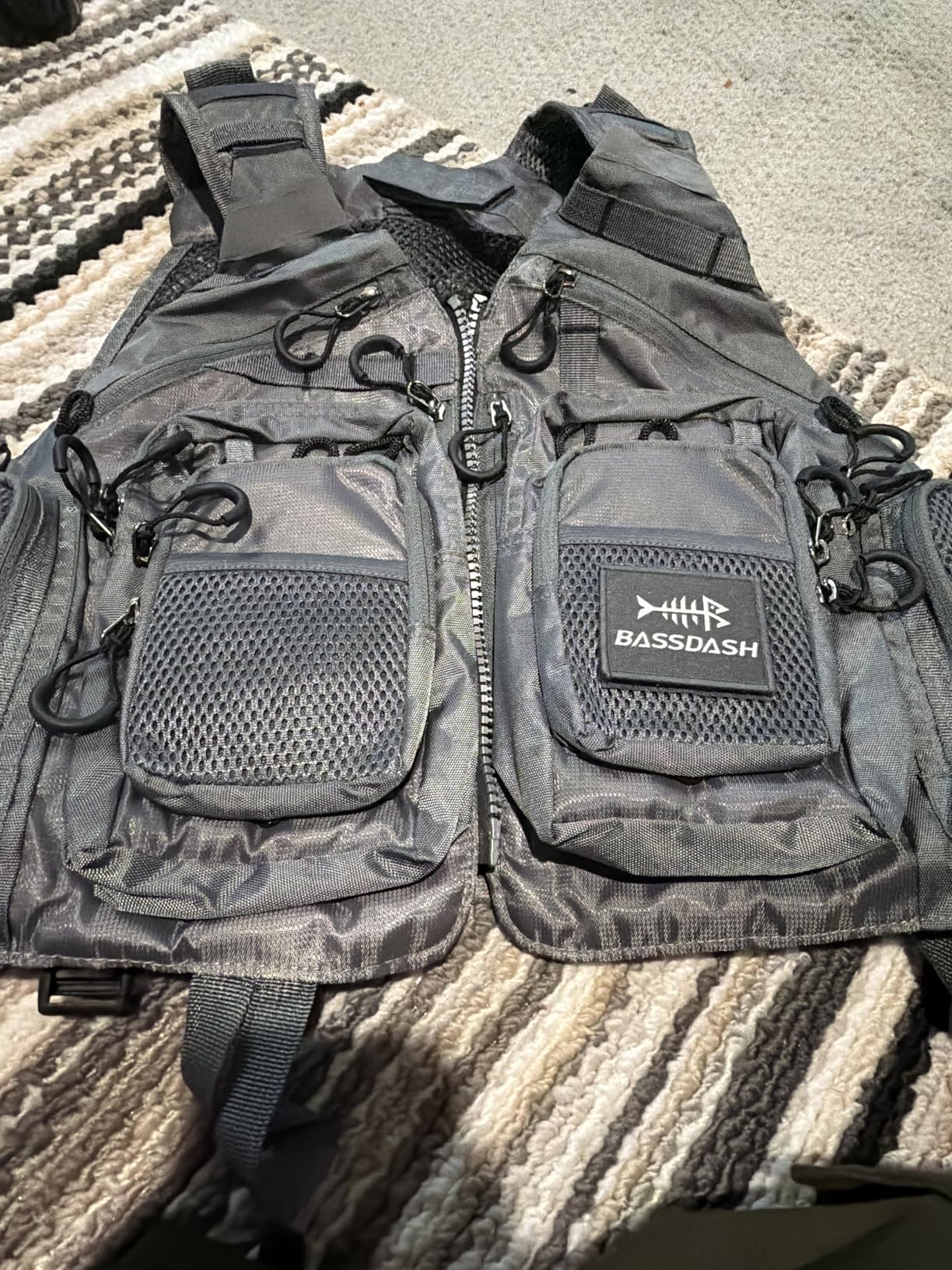 BASSDASH Strap Fishing Vest Adjustable for Men and Women, for Fly Bass Fishing and Outdoor Activities customer photo 1