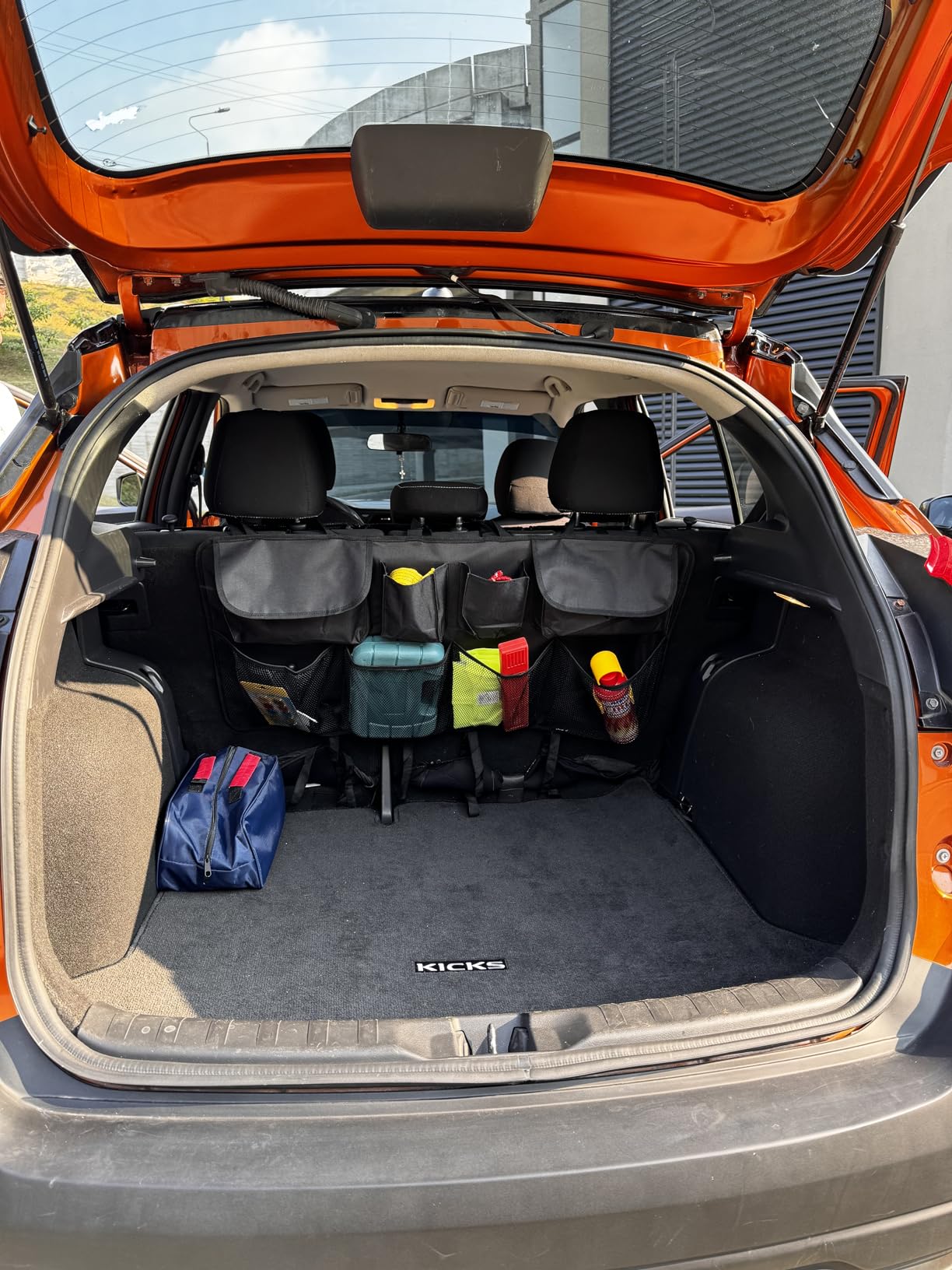 LIANXIN Roadside Assistance Emergency Kit - Car Emergency Kit with Jumper Cables (Upgraded) Emergency Roadside Kit for Car 142 Pieces Car Safety Kits, Tow Strap, Tool Kit, Reflective Warning Triangle customer photo 1