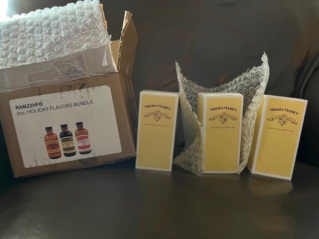 Nielsen-Massey Holiday Gifts Food Flavoring Bundle, Almond Extract, Peppermint Extract, Madagascar Bourbon Pure Vanilla Extract for Baking and Cooking, 4 Ounce Bottles customer photo 1