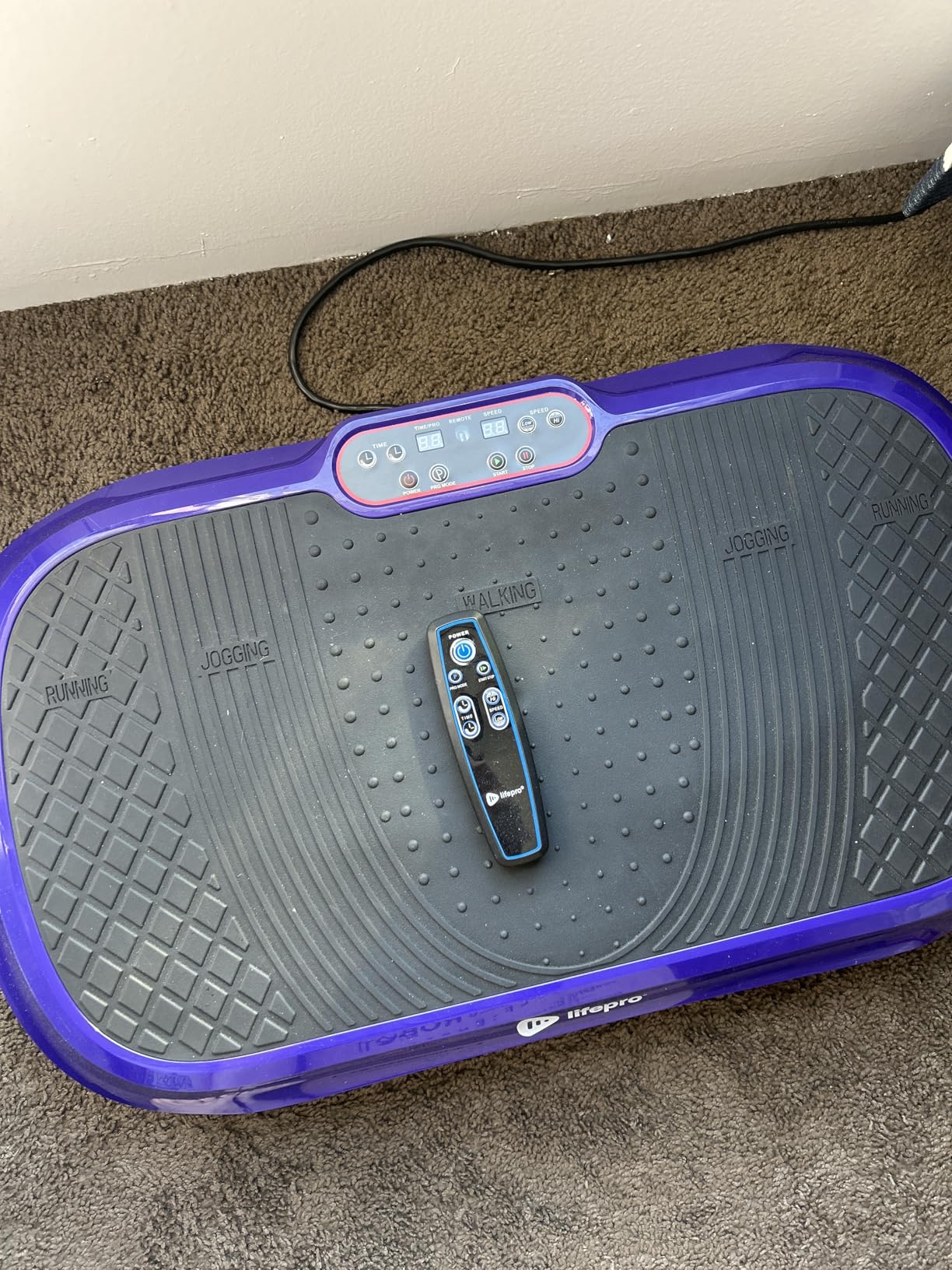 Lifepro Waver Vibration Plate Exercise Machine - High-Intensity Vibration Plate for Full-Body Workout with Loop Bands customer photo 2