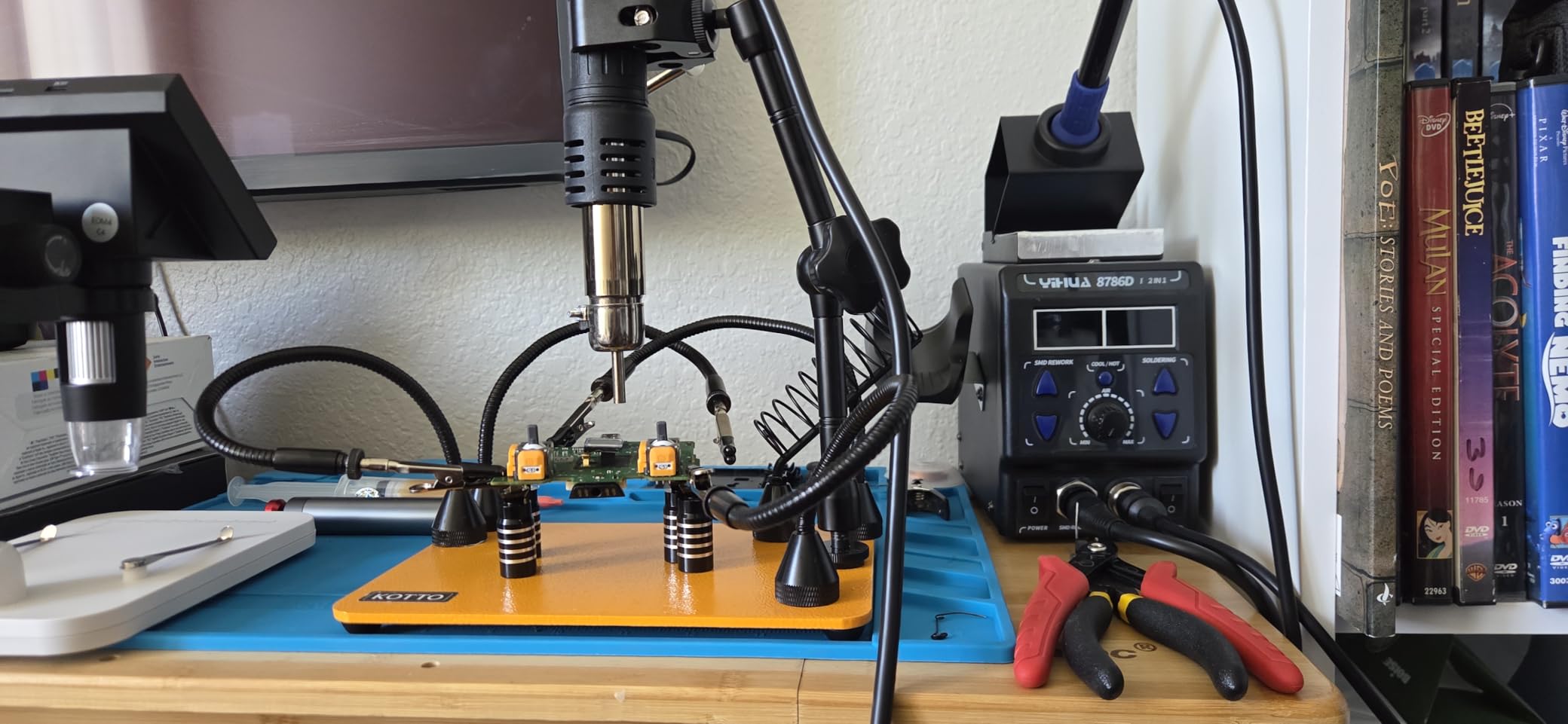 YIHUA 8786D I 2 in 1 Hot Air Rework and Soldering Iron Station with 10 Solder Iron Tips, 4 Hot Air Nozzles, °F /°C, Cool/Hot Air Conversion and Sleep Function customer photo 1