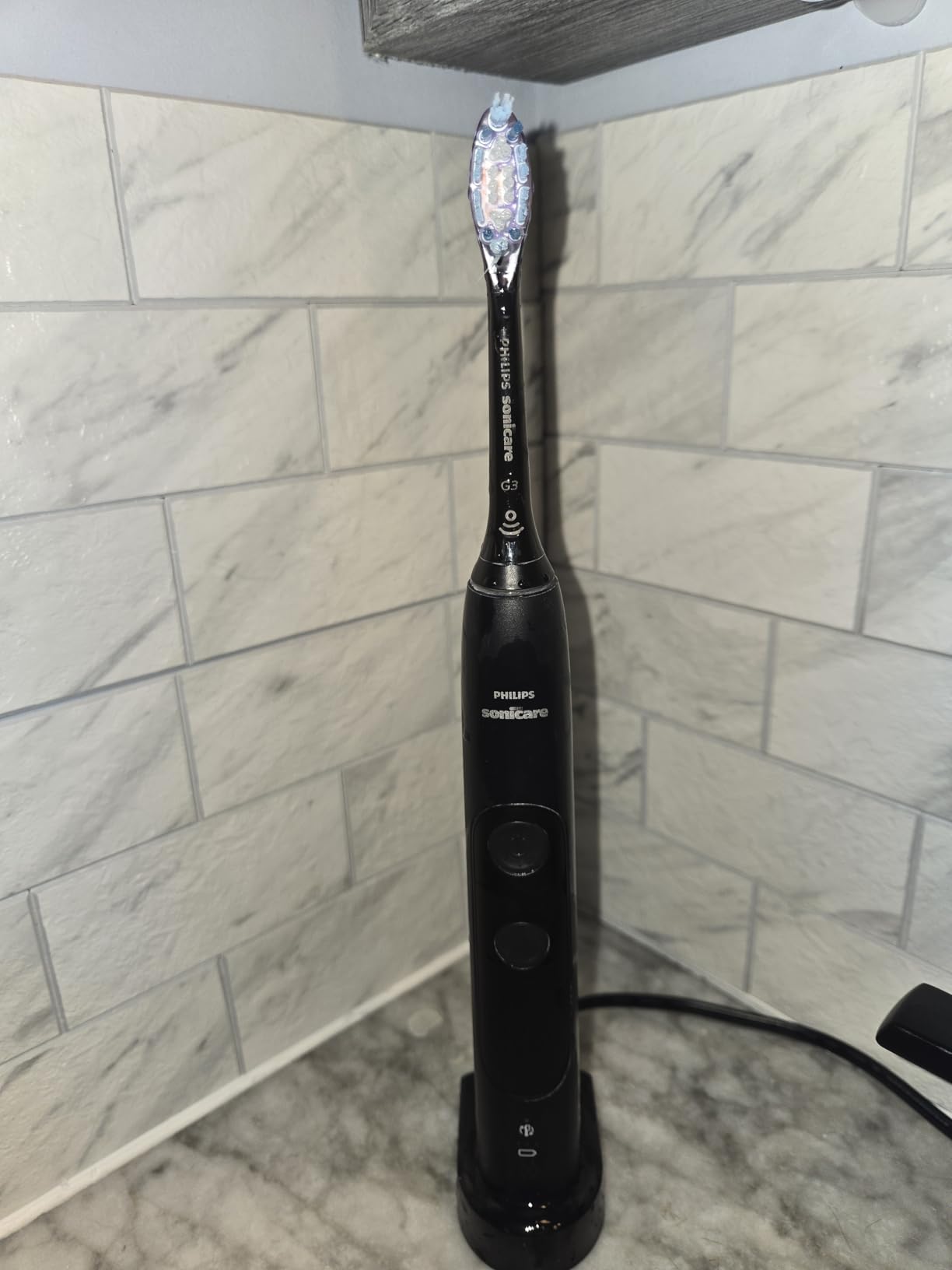 Philips Sonicare ExpertClean 7500, Rechargeable Electric Power Toothbrush, HX9690/06 customer photo 1