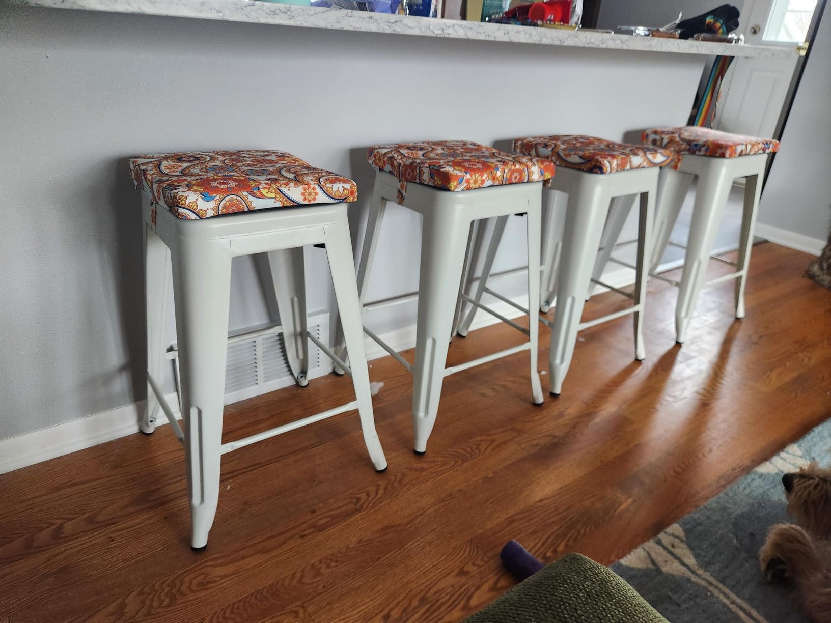 Yaheetech 24 Inch Metal Barstools Set of 4, Counter Height Backless Stools, Industrial Stackable Bar Chairs with Footrest for Kitchen/Dining Room/Bistro/Patio, Metal customer photo 1
