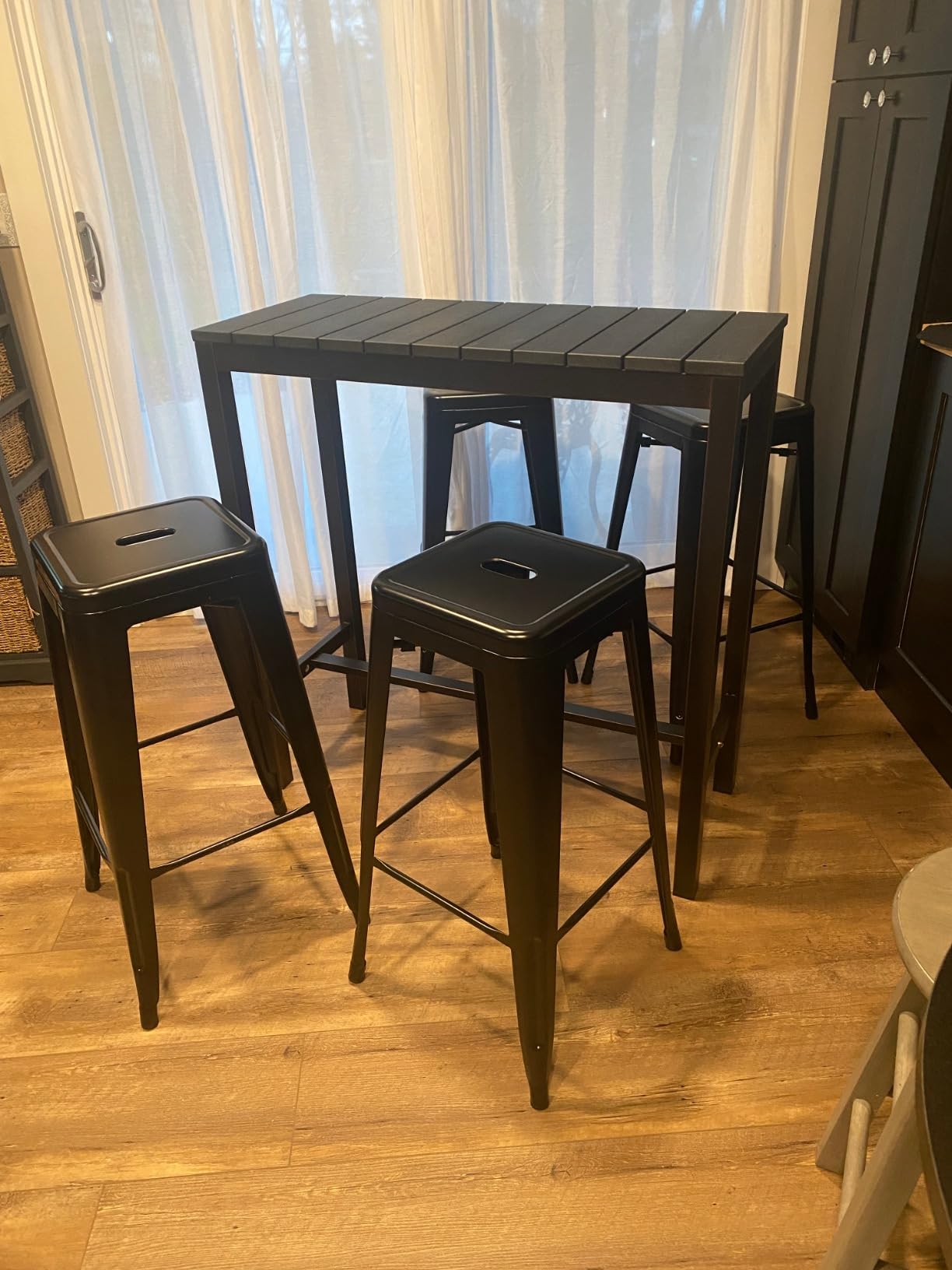 Yaheetech 24 Inch Metal Barstools Set of 4, Counter Height Backless Stools, Industrial Stackable Bar Chairs with Footrest for Kitchen/Dining Room/Bistro/Patio, Metal customer photo 2