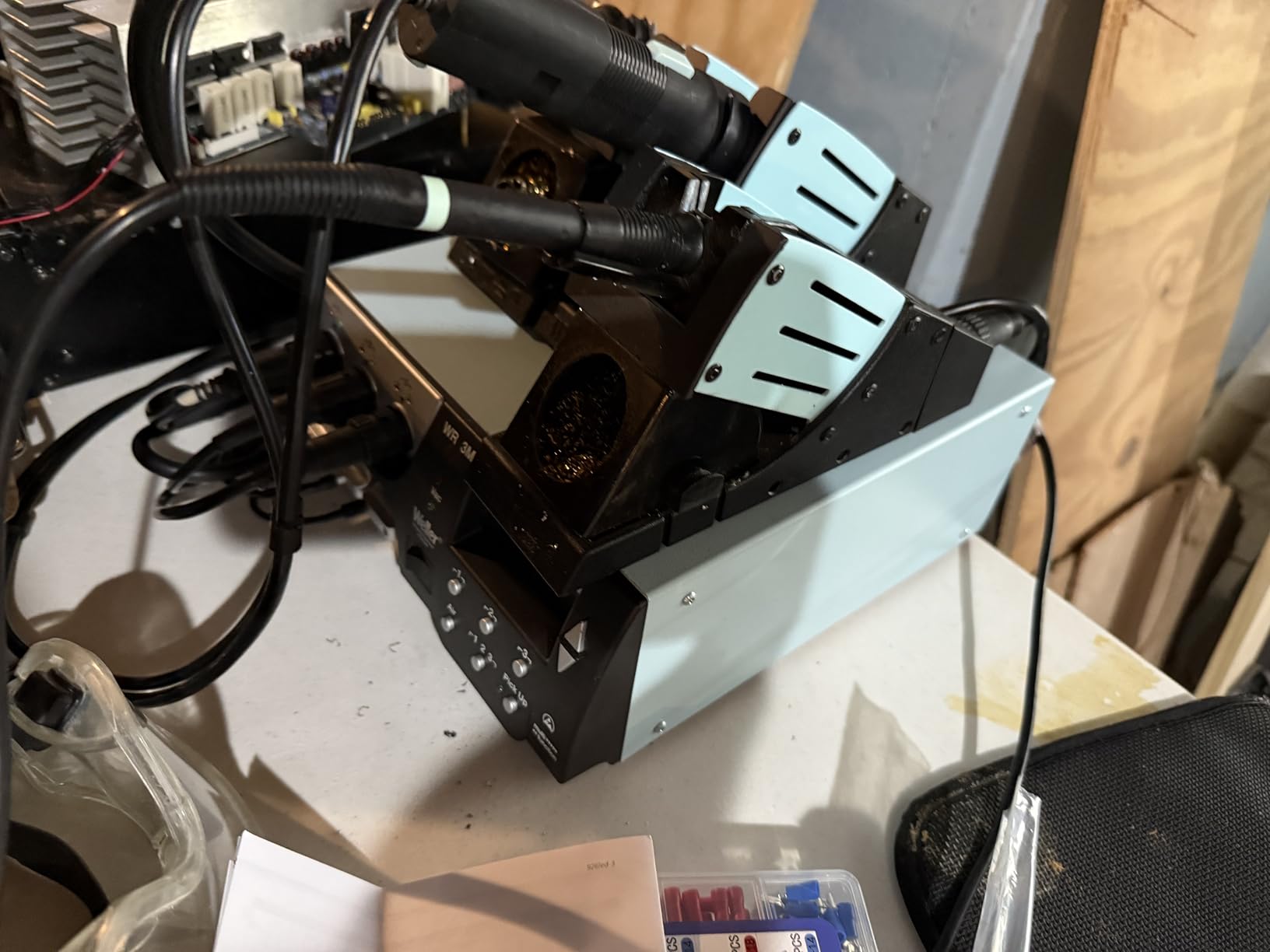 YIHUA 926 III 60W Digital Display Soldering Iron Station Kit w 2 Helping Hands, 6 Extra Iron Tips, Lead-Free Solder, Solder Sucker, S/S Tweezers, C/F Conversion, Auto Sleep & Calibration Support customer photo 2