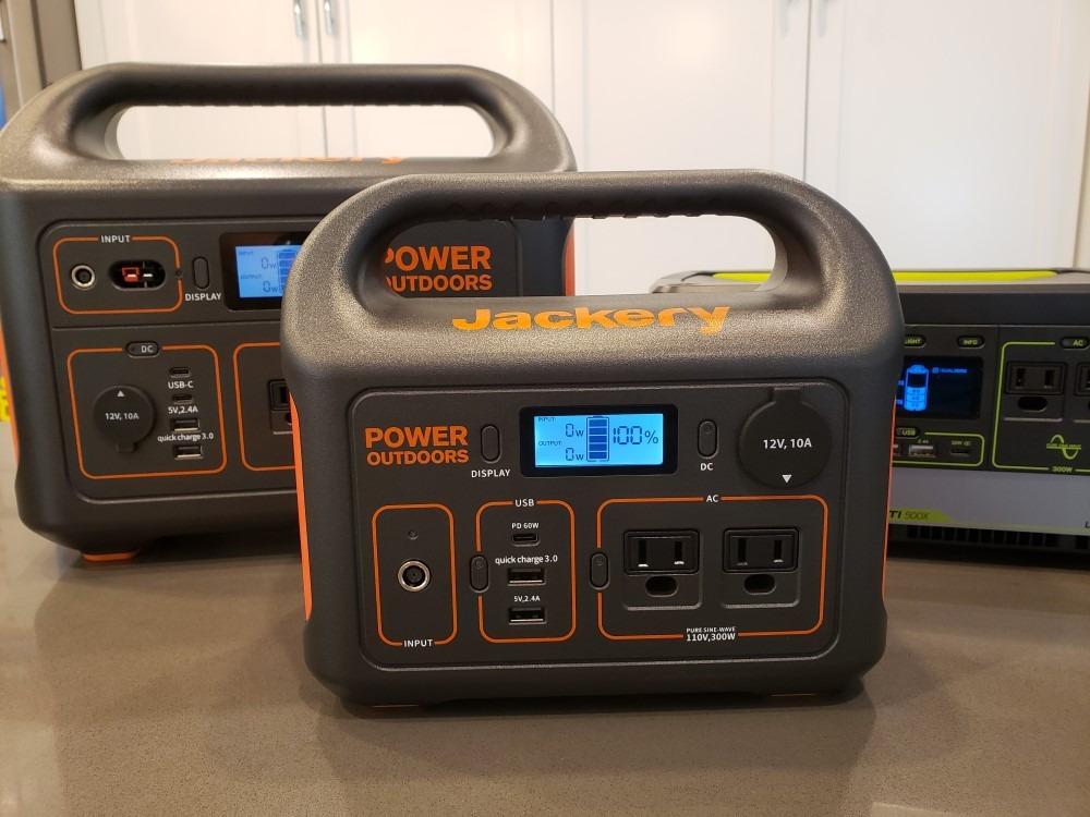 Jackery Portable Power Station Explorer 300, 292Wh Backup LiFePO4 Battery, Solar Generator for Outdoors Camping Travel Hunting Blackout (Solar Panel Optional) customer photo 2