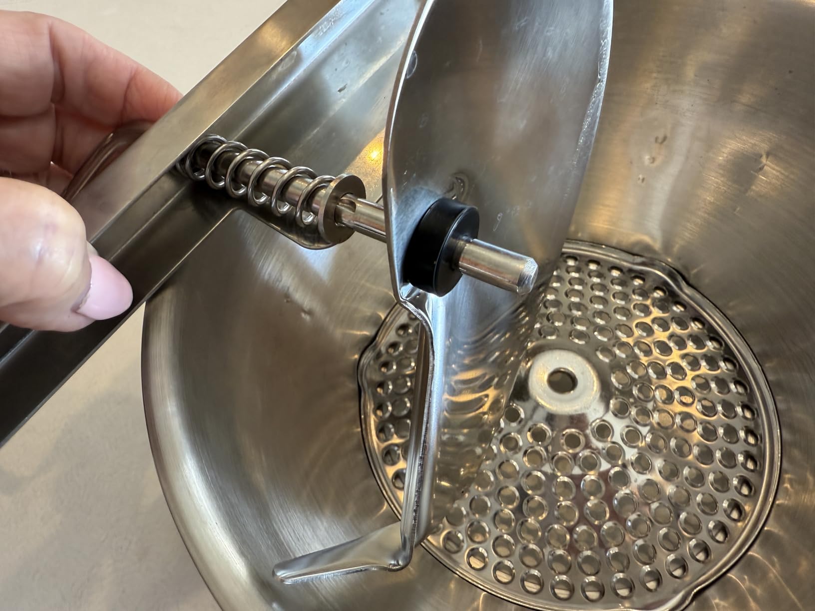 Hungry Artisan Stainless Steel Food Mill for Tomato Sauce & Canning | 3 interchangeable discs, ergonomic rotary hand crank customer photo 1