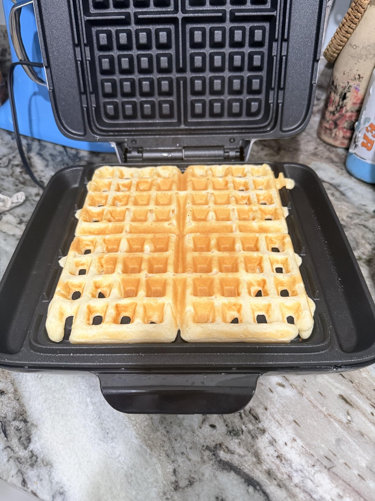 Dash No-Drip Waffle Maker - Makes Four Waffles at Once - Dual Nonstick Heating Plates & Quick Heat-Up System - Easy-Release Surface - Silver customer photo 2