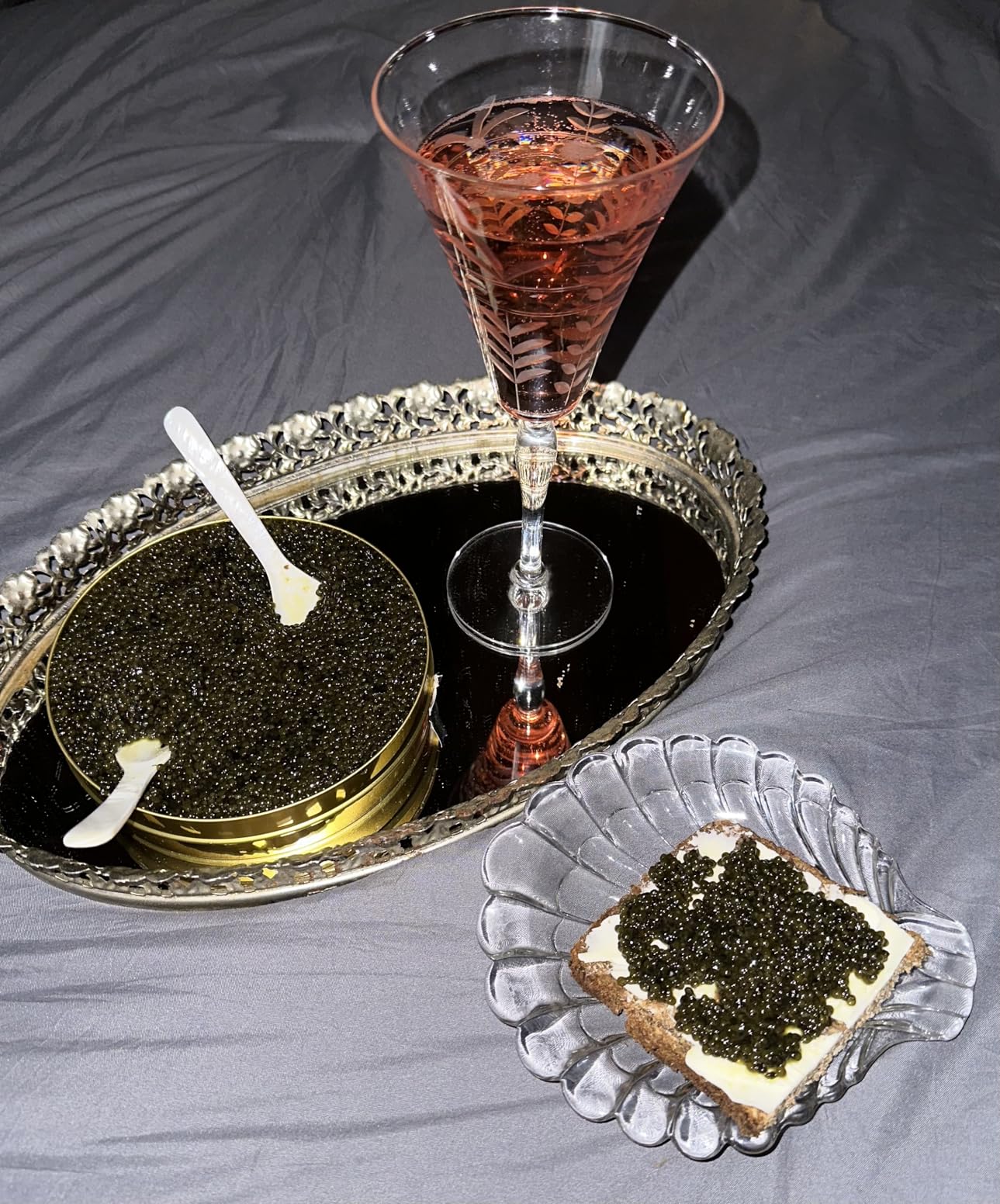 BESTER CAVIAR Premium Osetra Sturgeon Caviar - Traditionally Harvested Malossol Ossetra Black Roe with 3 Mother of Pearl Spoons - Trio Set - 3 Tins (1.06 oz Each) customer photo 1