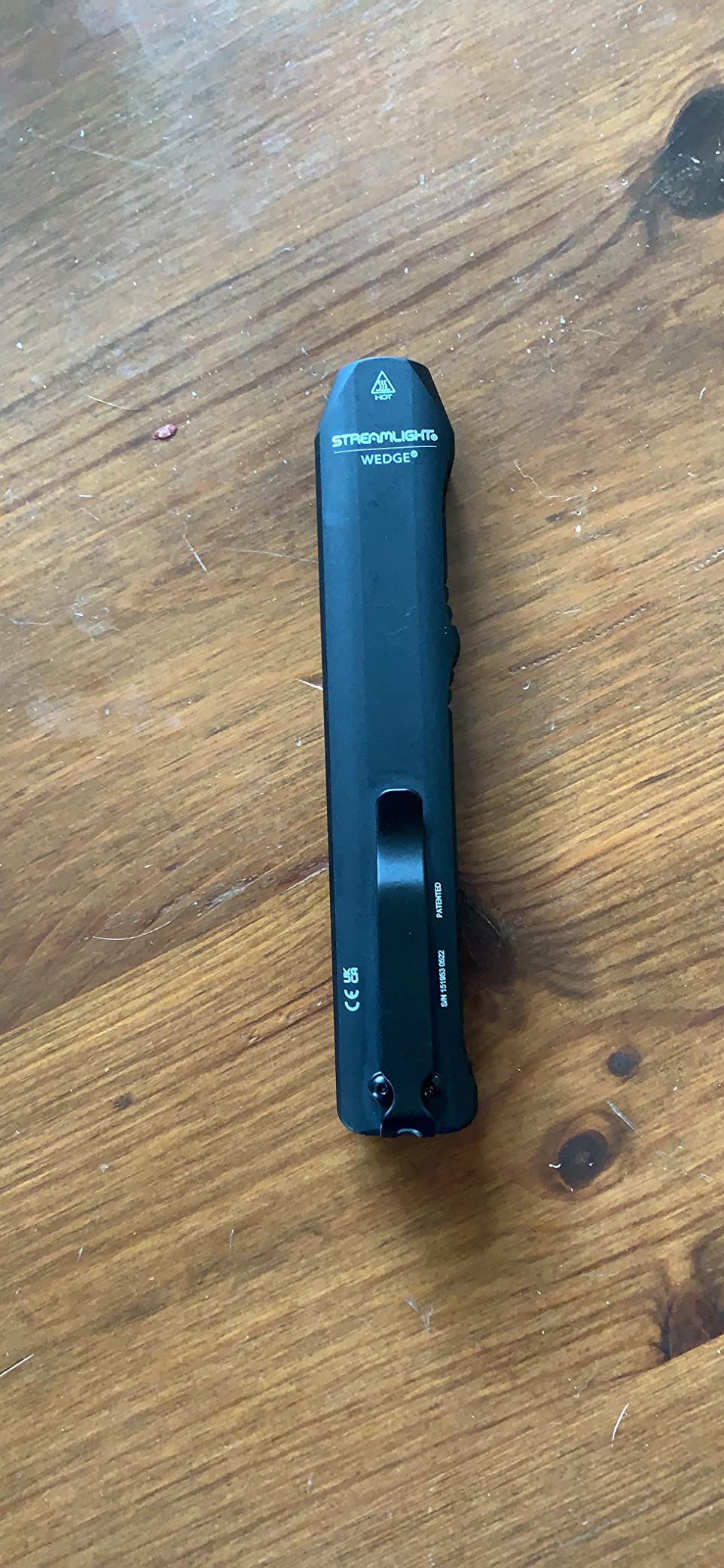 Streamlight 88811 Wedge 1,000-Lumen Max 300-Lumen Standard 1,200-Candela Flat Everyday Carry Flashlight, Includes USB-C Cable and Lanyard, Coyote customer photo 1