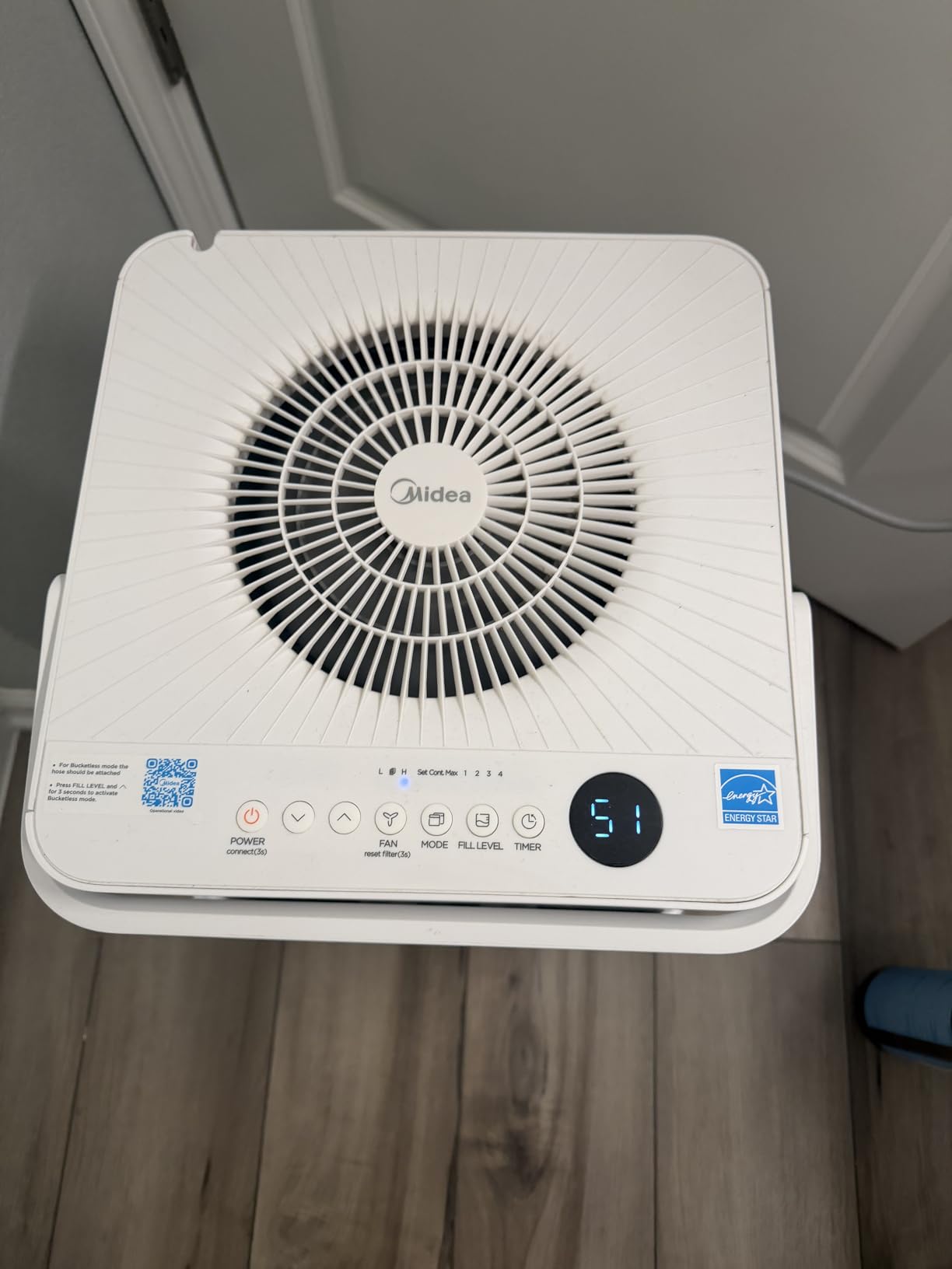 Midea Cube 20 Pint Dehumidifier for Basement, 1,500 Sq. Ft, Energy star customer photo 1