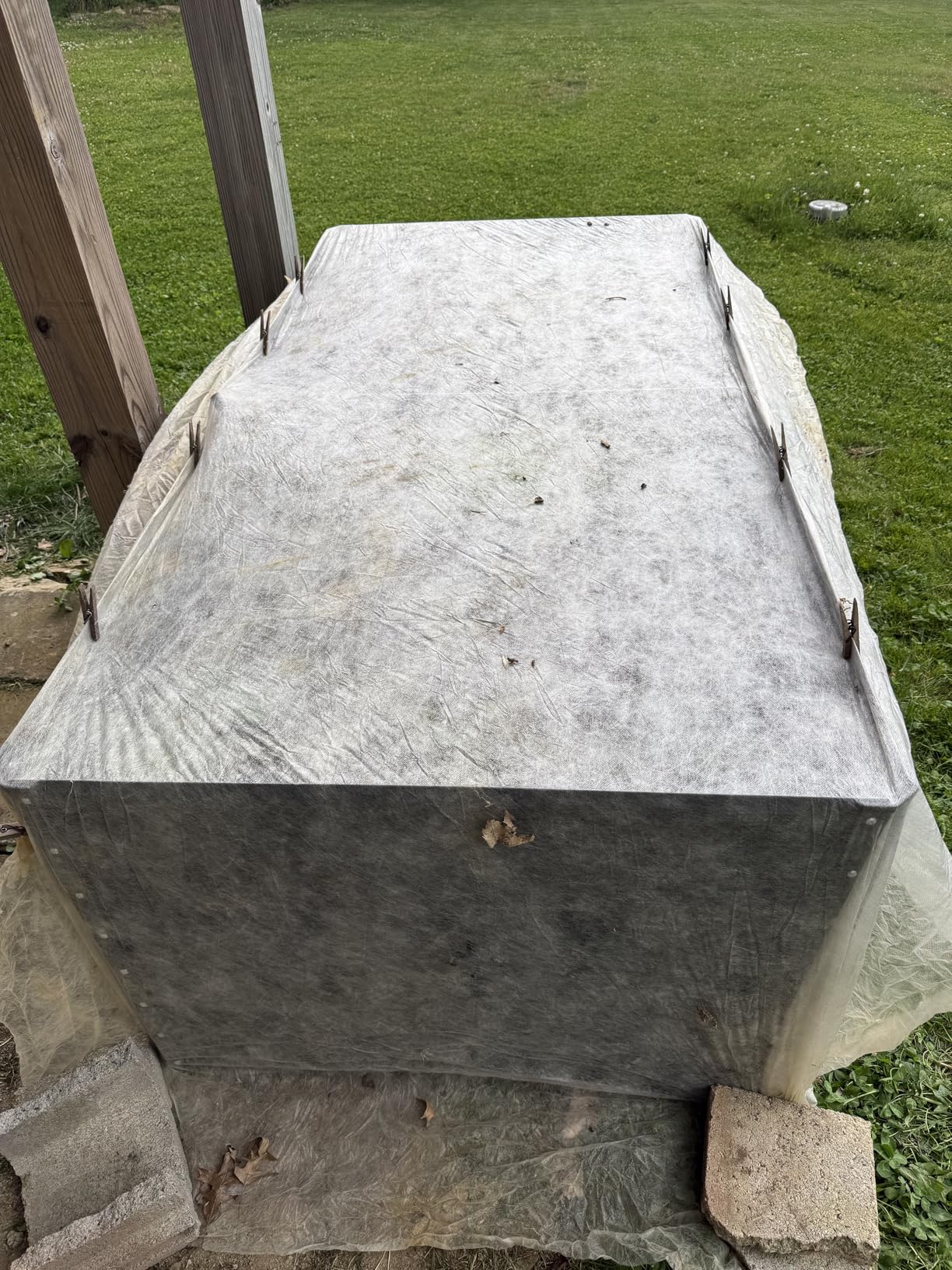 Quictent Raised Garden Bed with Cover Outdoor Galvanized Metal Planter Box Kit, w/ 2 Large Screen Windows Mini Greenhouse, 6x3x1ft customer photo 1