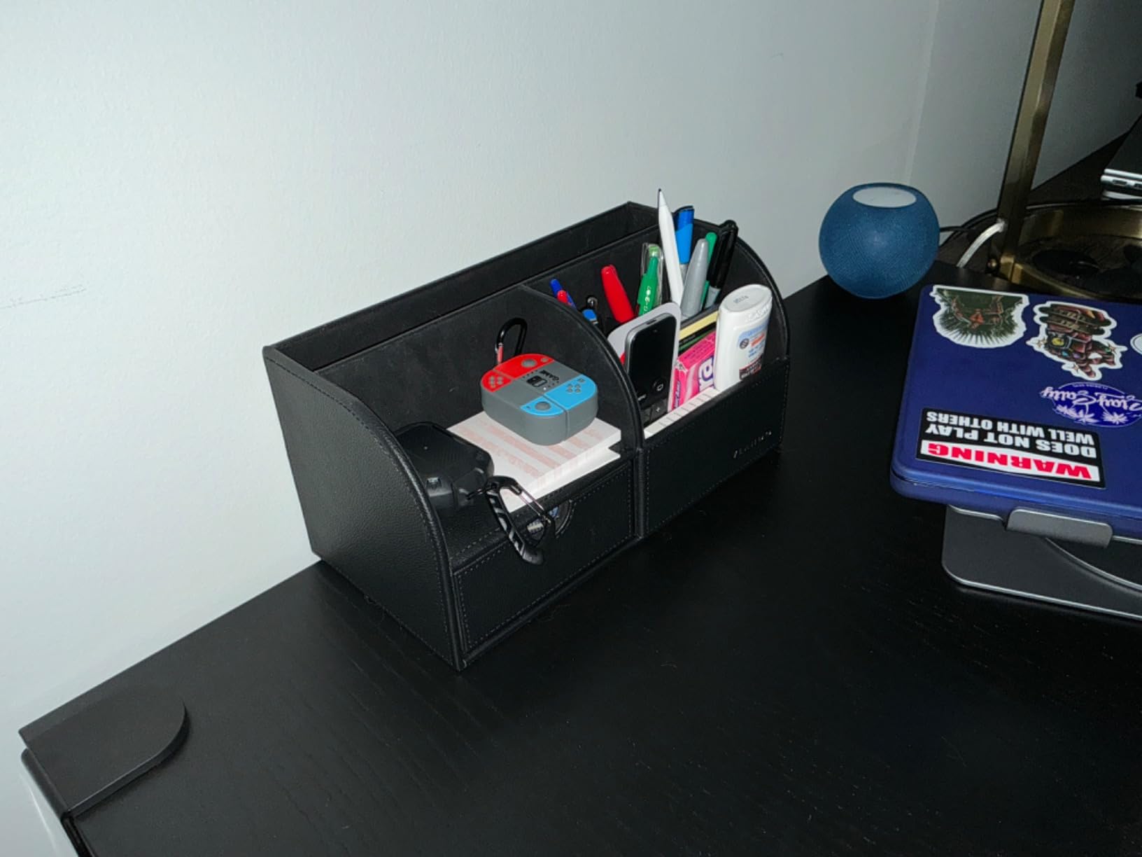 Vlando Office Desk Organizer Leather Desktop Organizer Caddy with Drawer for Storing Desktop Supplies and Accessories (Black) customer photo 2