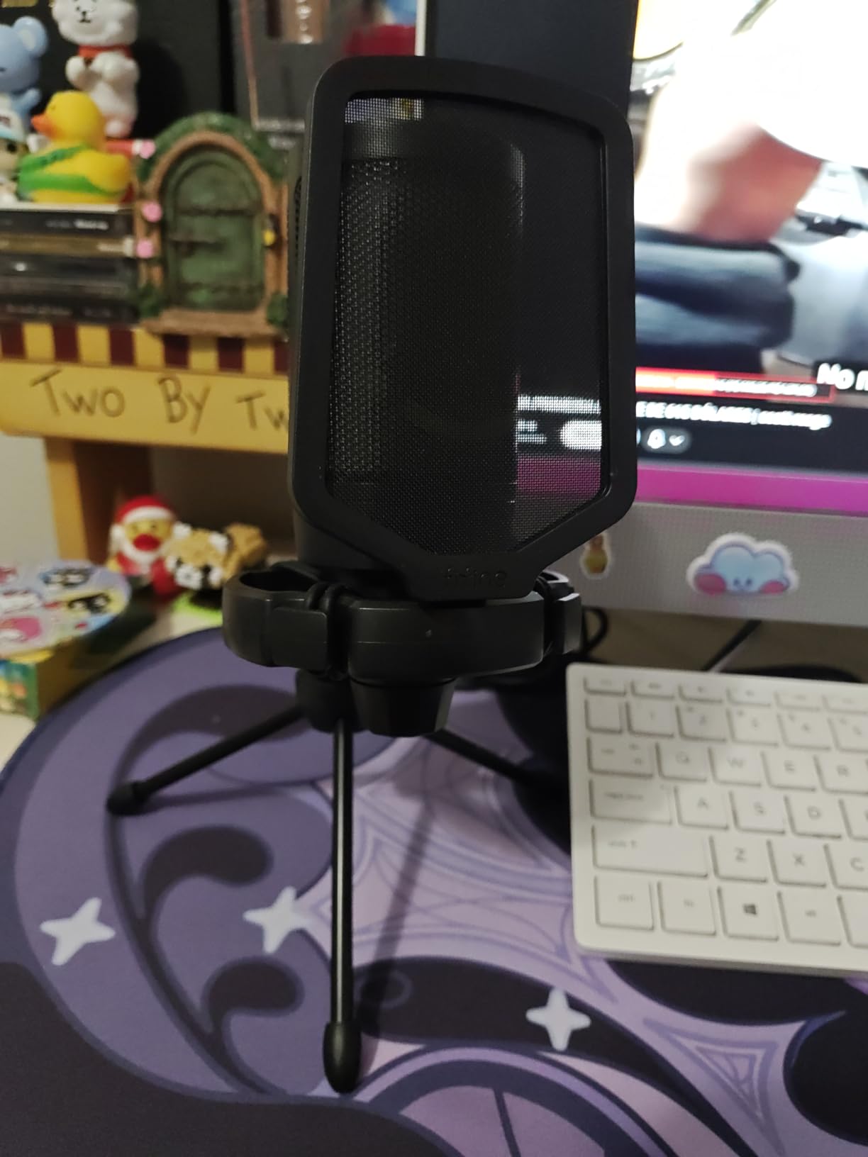 FIFINE Gaming USB Microphone for PC PS5, Condenser Mic with Quick Mute, RGB Indicator, Tripod Stand, Pop Filter, Shock Mount, Gain Control for Streaming Discord Twitch Podcasts Videos- AmpliGame customer photo 2