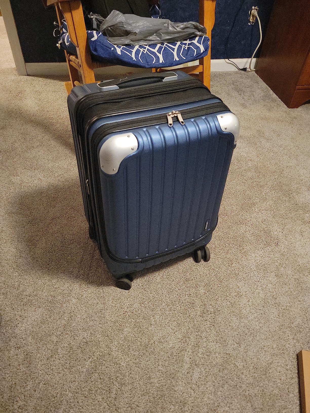 Monos Grace Luggage Sets Hardshell Suitcase with Wheels, Sturdy Large Suitcase Tsa Lock 20 Inch Expandable Carry on 24 Inch 28 Inch Checked Luggage, 3-Piece Set (20/24/28), Blue customer photo 2